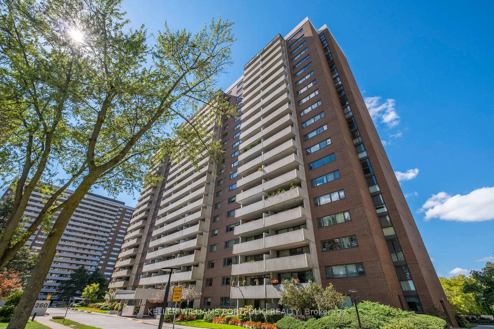 Photo 3 of Unit 101, 260 Scarlett Road, Toronto, Rockcliffe-Smythe — HOMEH