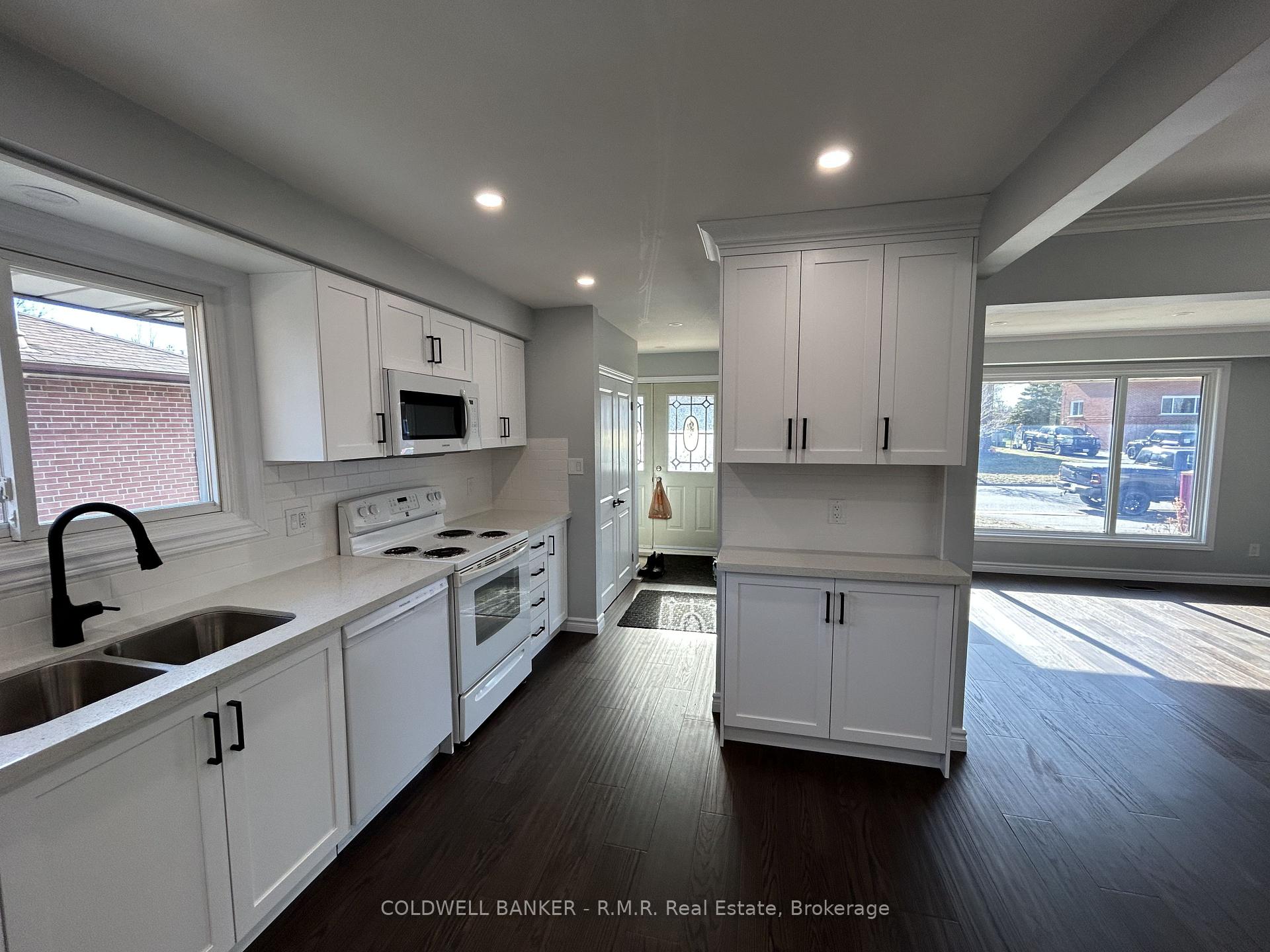 Photo 12 of Unit Main, 125 Cabot Street, Oshawa, Vanier — HOMEH
