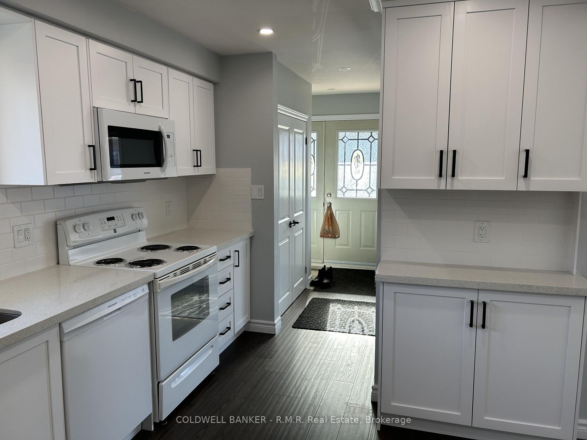 Photo 14 of Unit Main, 125 Cabot Street, Oshawa, Vanier — HOMEH