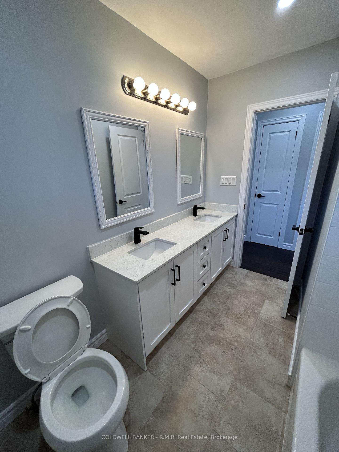 Photo 19 of Unit Main, 125 Cabot Street, Oshawa, Vanier — HOMEH
