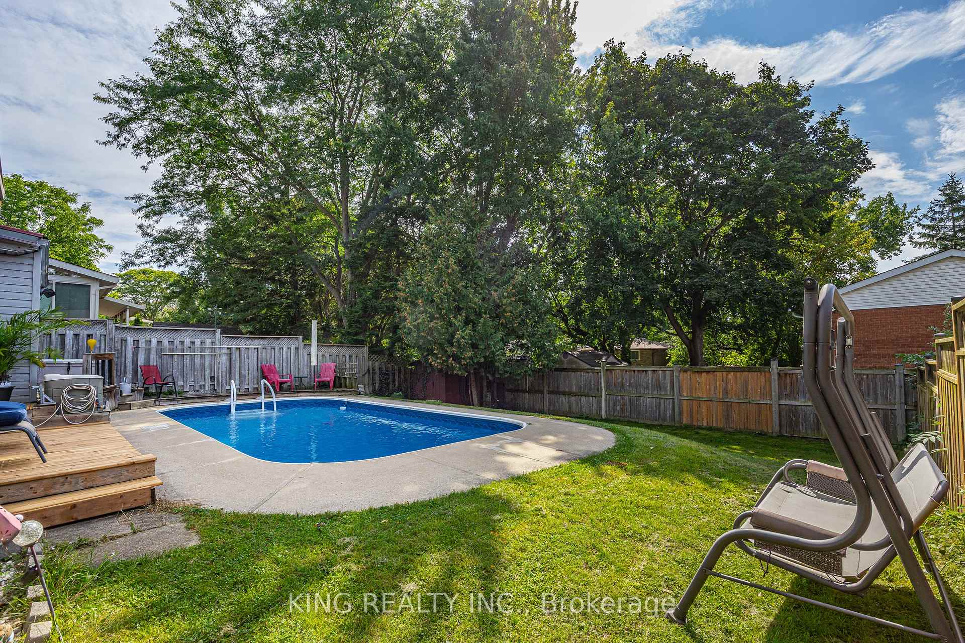 Photo 38 of 419 Citation Drive, London, North J — HOMEH