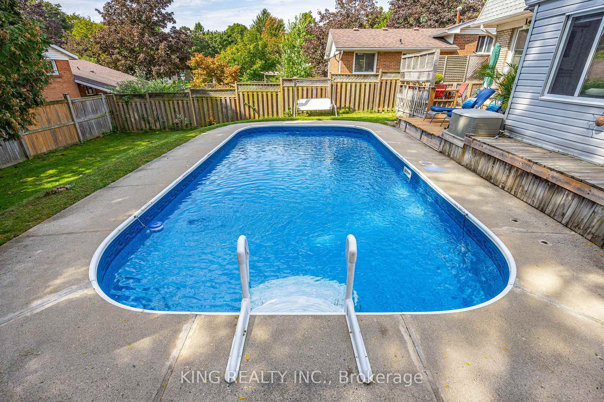 Photo 43 of 419 Citation Drive, London, North J — HOMEH