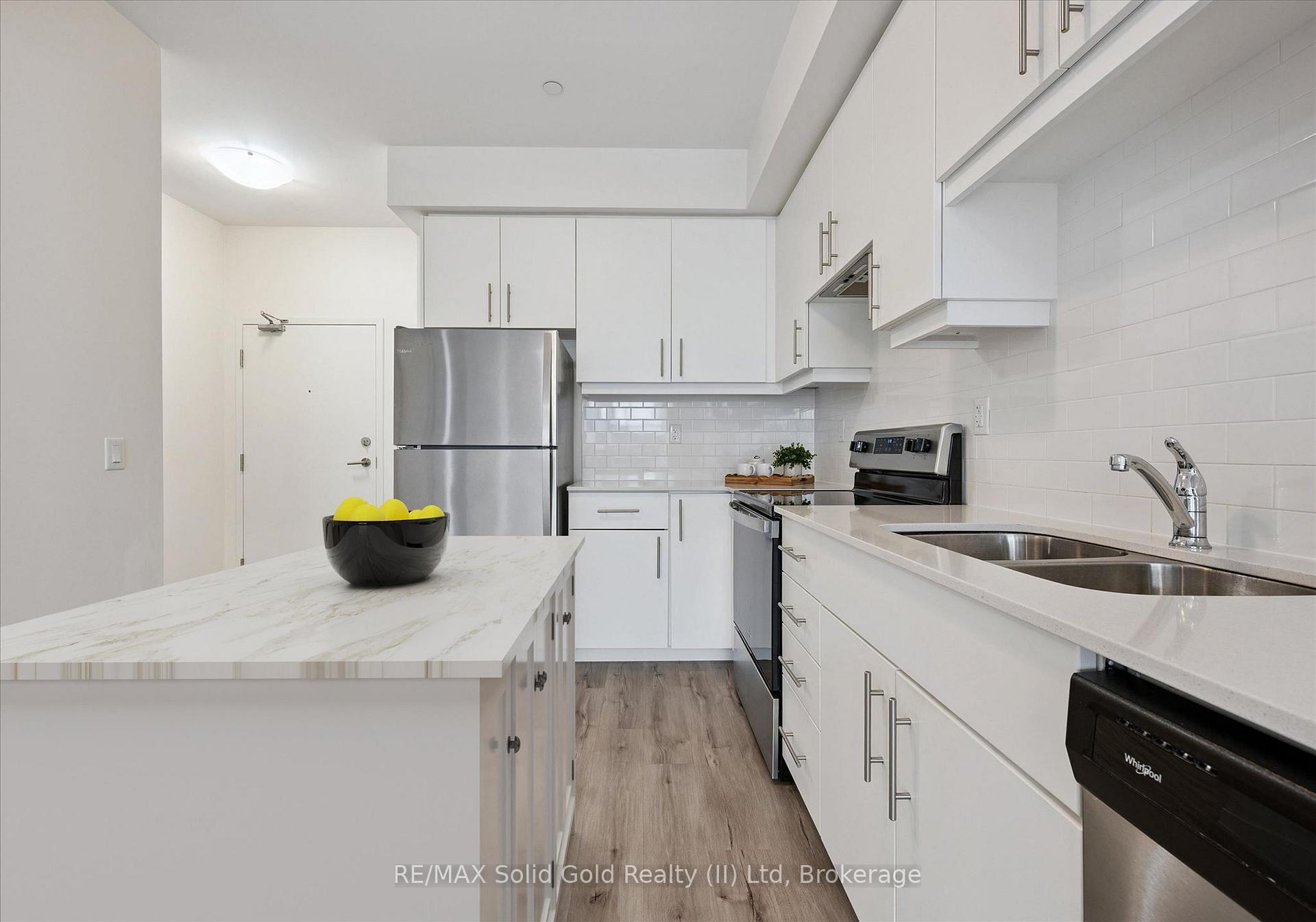 Photo 14 of Unit 521, 251 Northfield Drive E, Waterloo, Colonial Acres — HOMEH