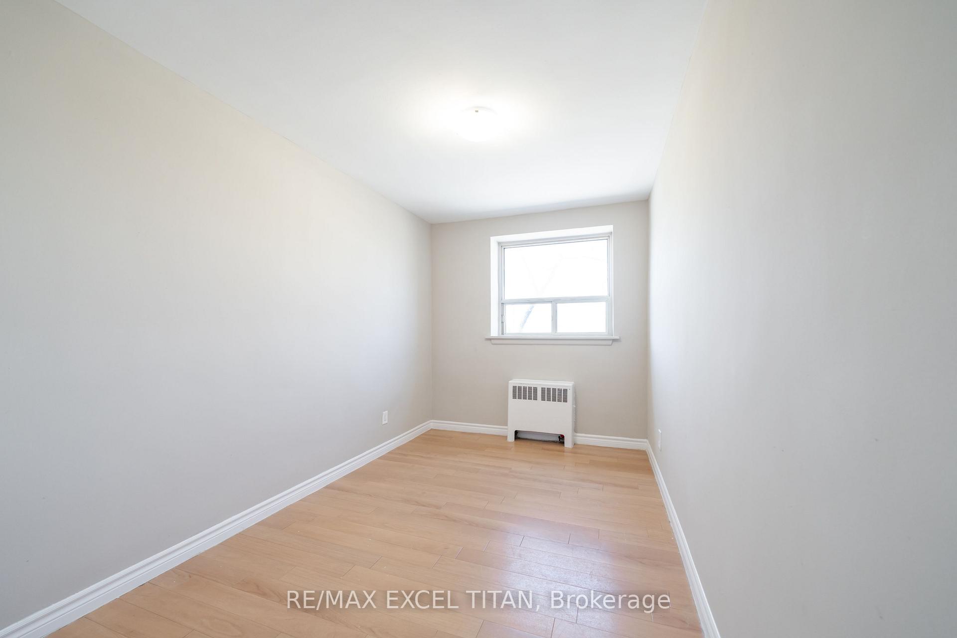 Photo 5 of Unit 147D, 468 Ottawa Street, Hamilton, Corktown — HOMEH