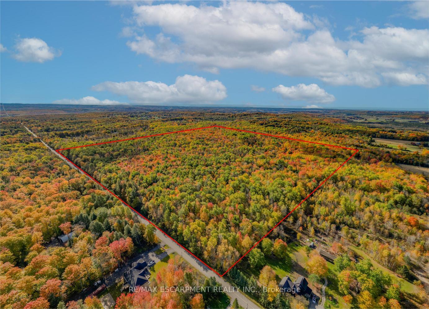 Photo 1 of 5822 Line 8 N, Oro-Medonte, Rural Oro-Medonte — HOMEH