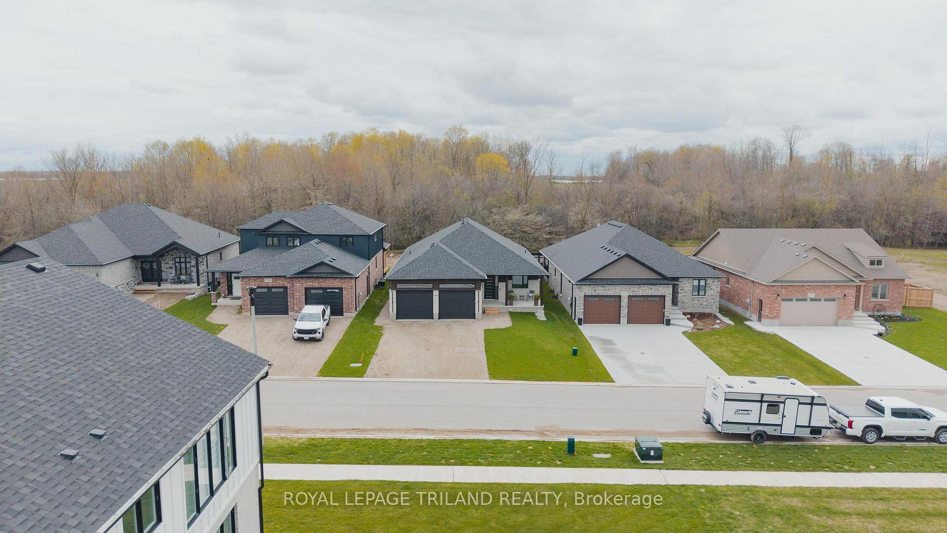 Photo 32 of 62 Avery Place, Perth East, Milverton — HOMEH