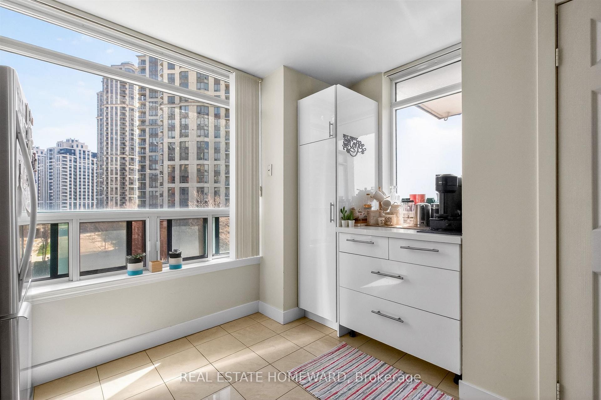 Photo 13 of Unit 602, 30 Harrison Garden Boulevard, North York, Willowdale East — HOMEH