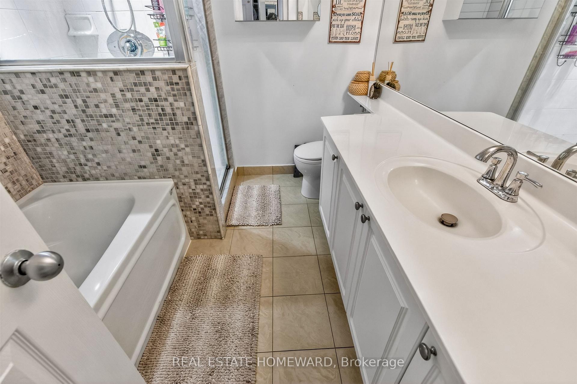 Photo 18 of Unit 602, 30 Harrison Garden Boulevard, North York, Willowdale East — HOMEH