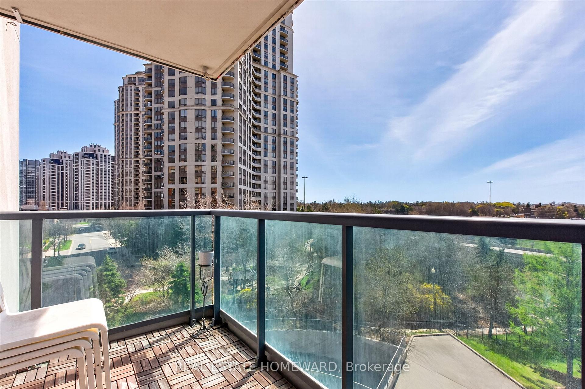 Photo 24 of Unit 602, 30 Harrison Garden Boulevard, North York, Willowdale East — HOMEH