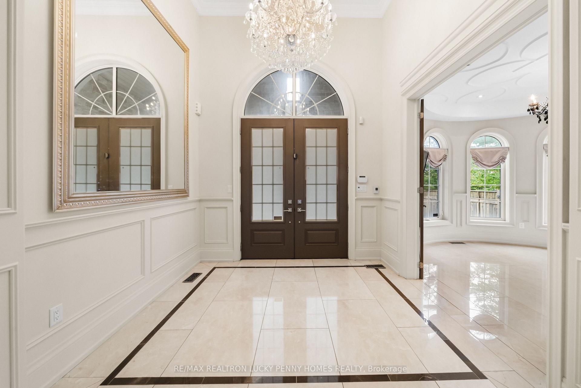 Photo 4 of 16 Rinas Avenue, Markham, Victoria Square — HOMEH