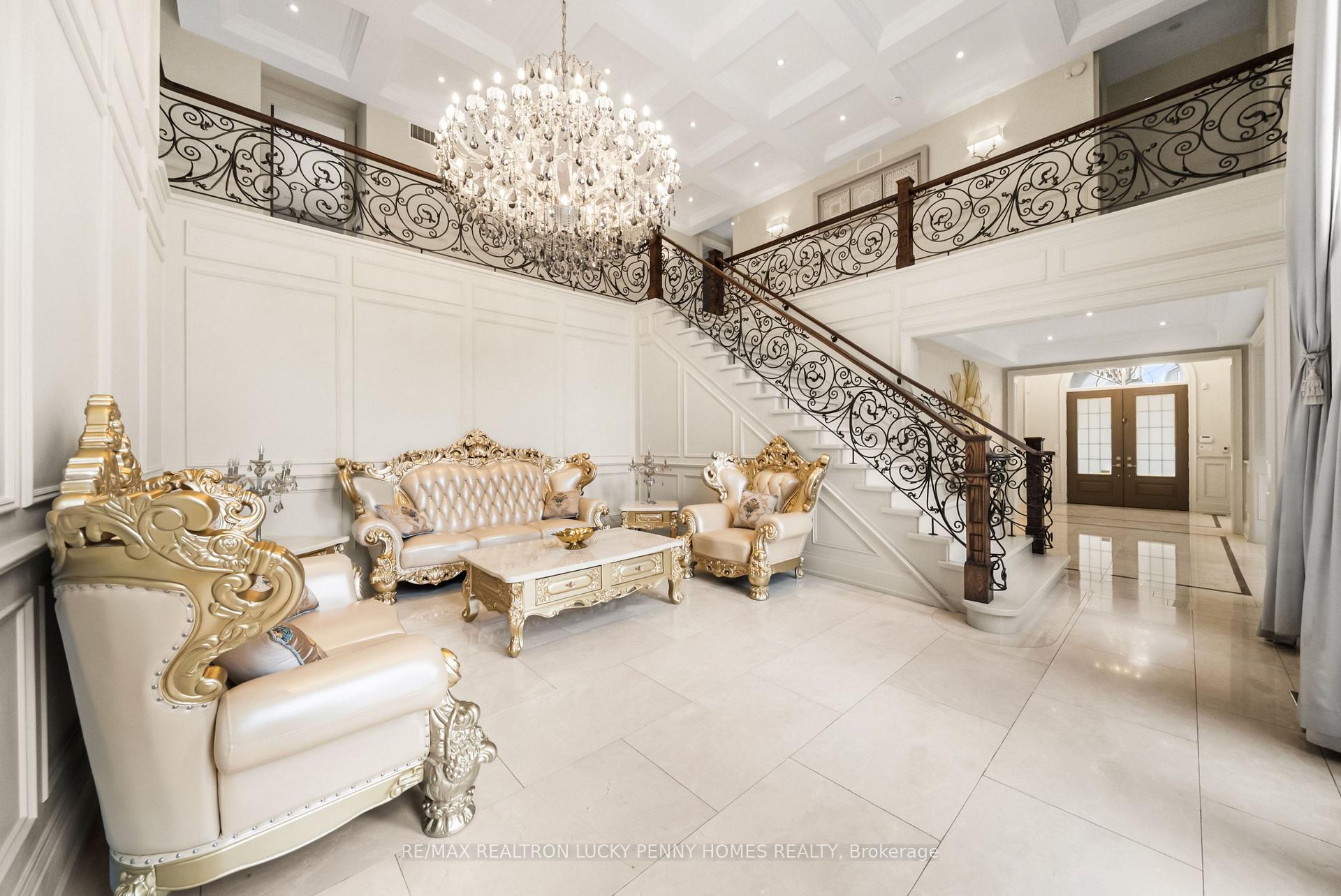 Photo 6 of 16 Rinas Avenue, Markham, Victoria Square — HOMEH
