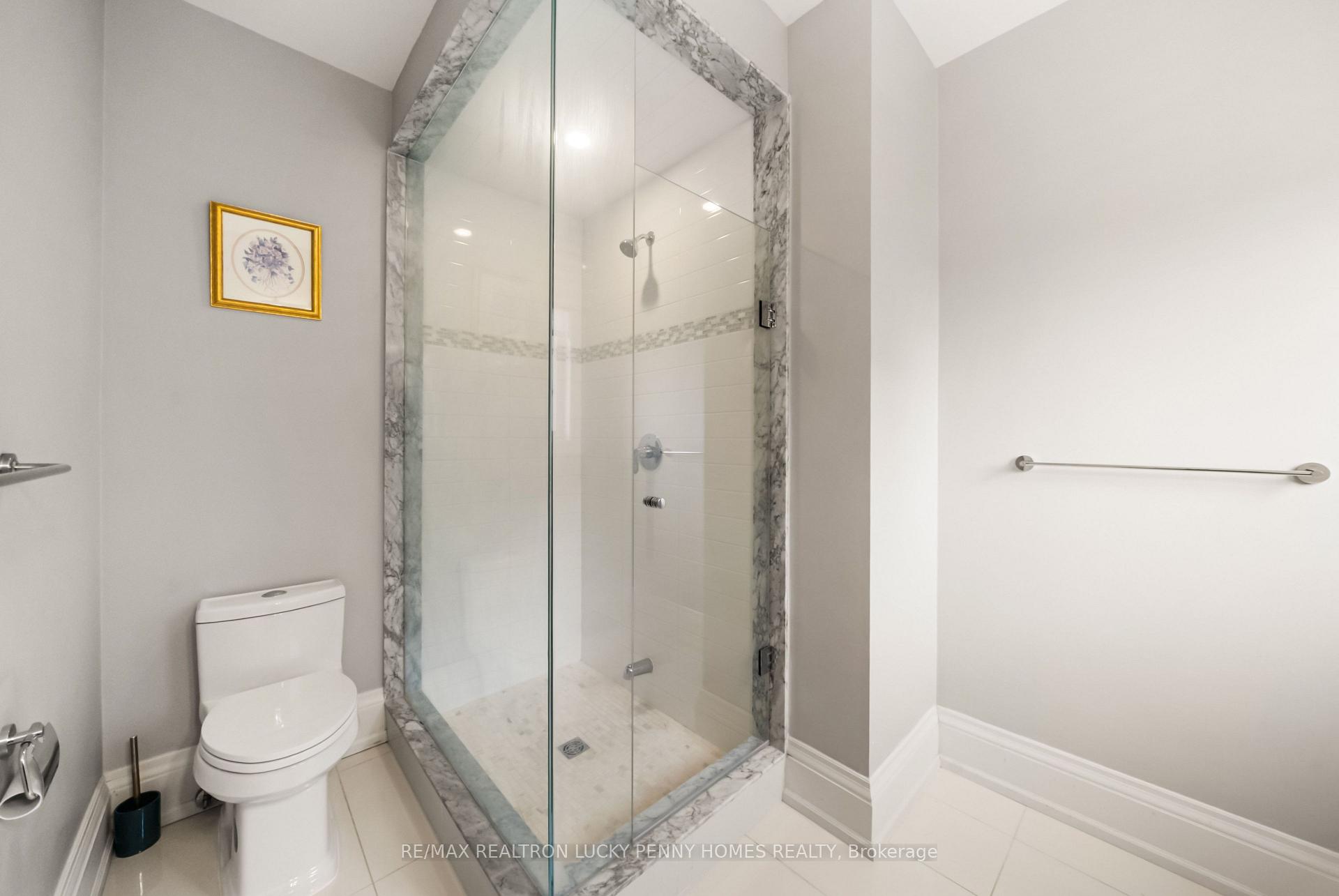 Photo 23 of 16 Rinas Avenue, Markham, Victoria Square — HOMEH