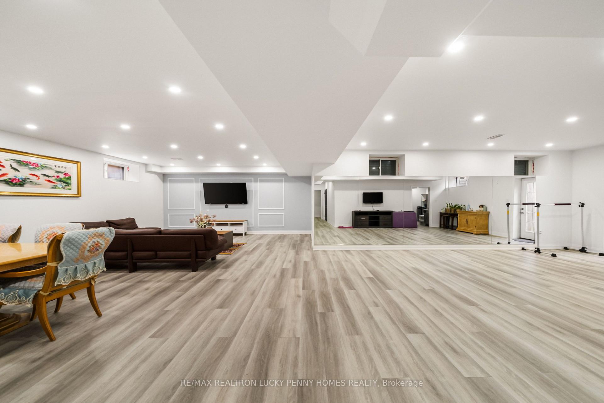 Photo 35 of 16 Rinas Avenue, Markham, Victoria Square — HOMEH