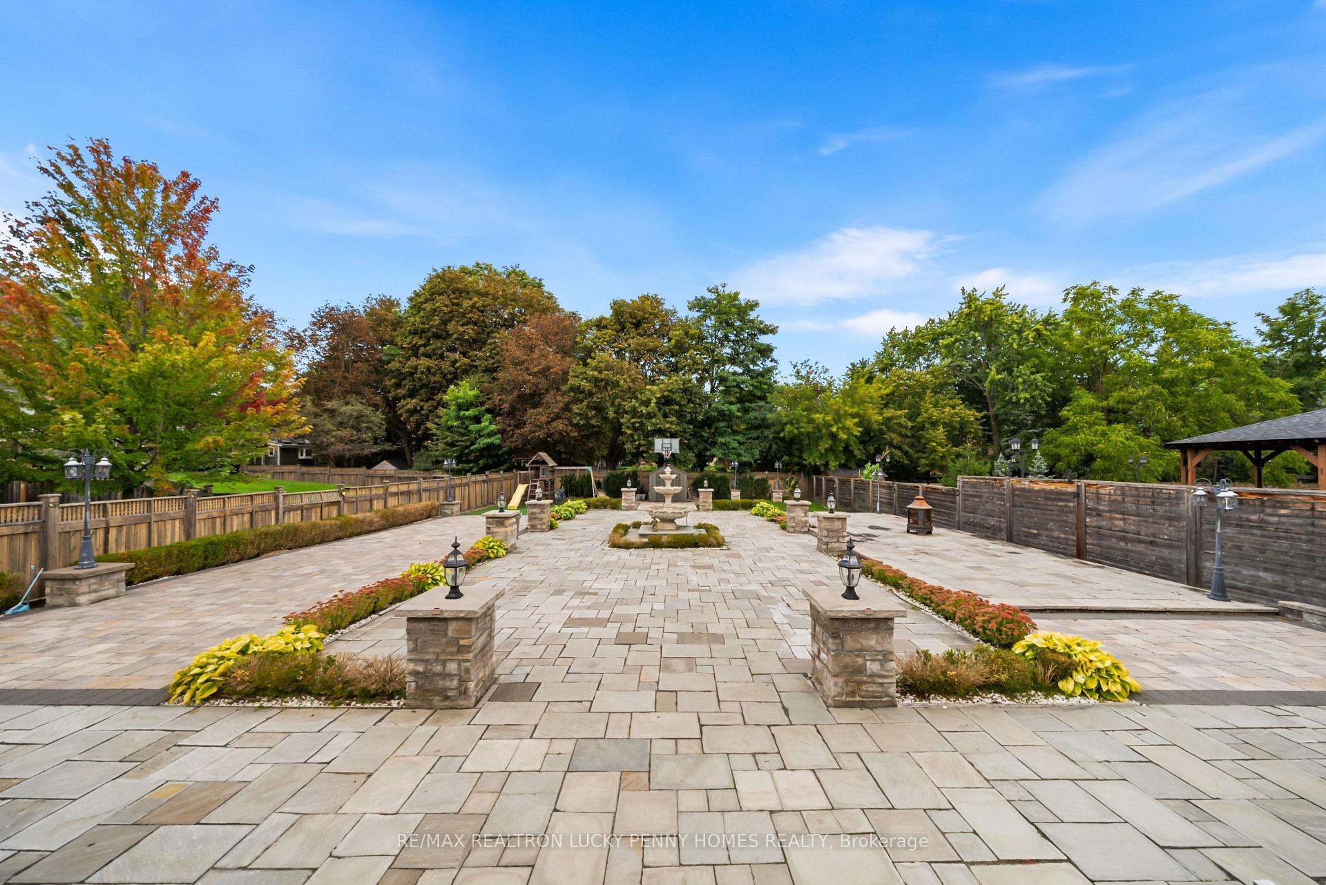 Photo 46 of 16 Rinas Avenue, Markham, Victoria Square — HOMEH