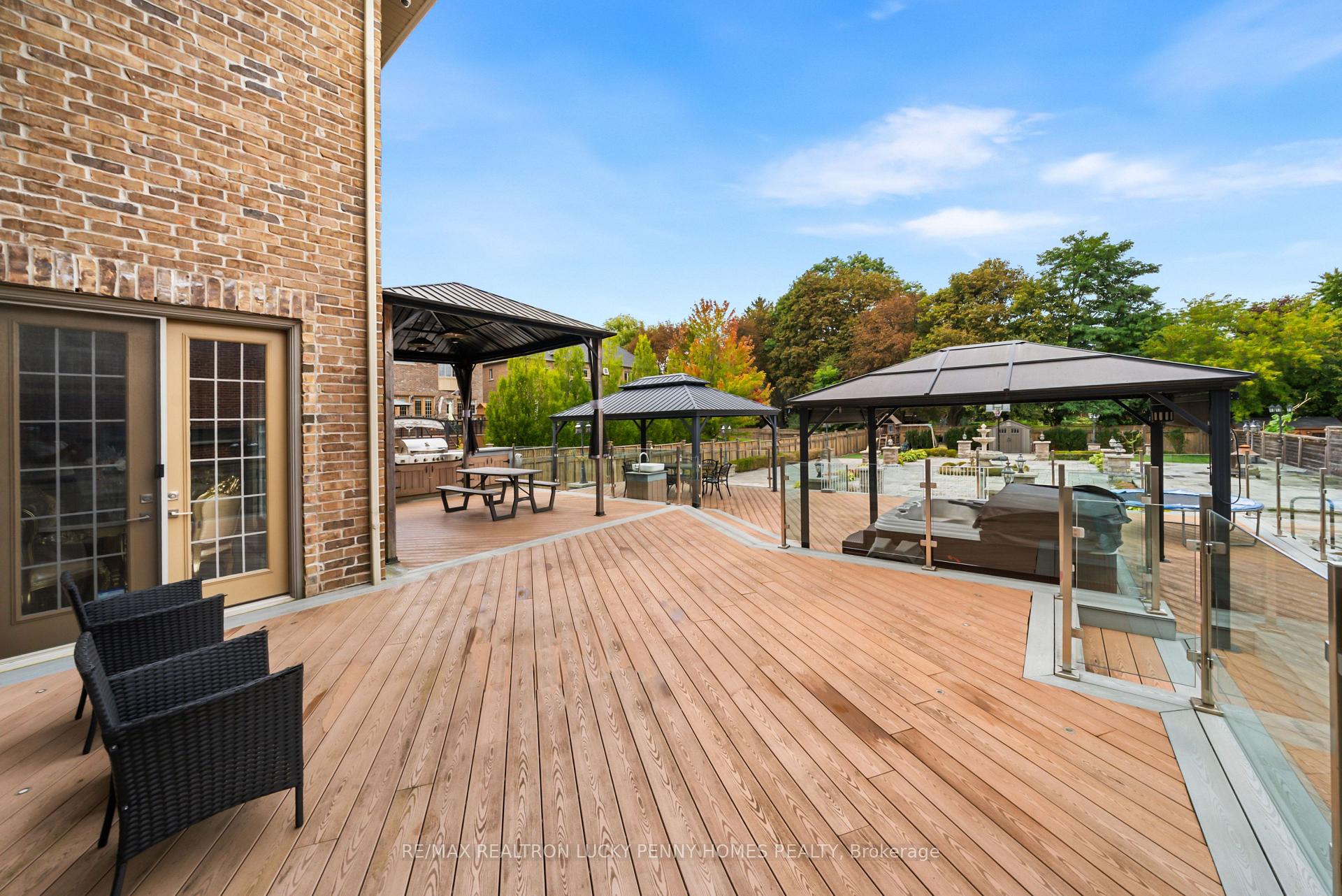Photo 48 of 16 Rinas Avenue, Markham, Victoria Square — HOMEH