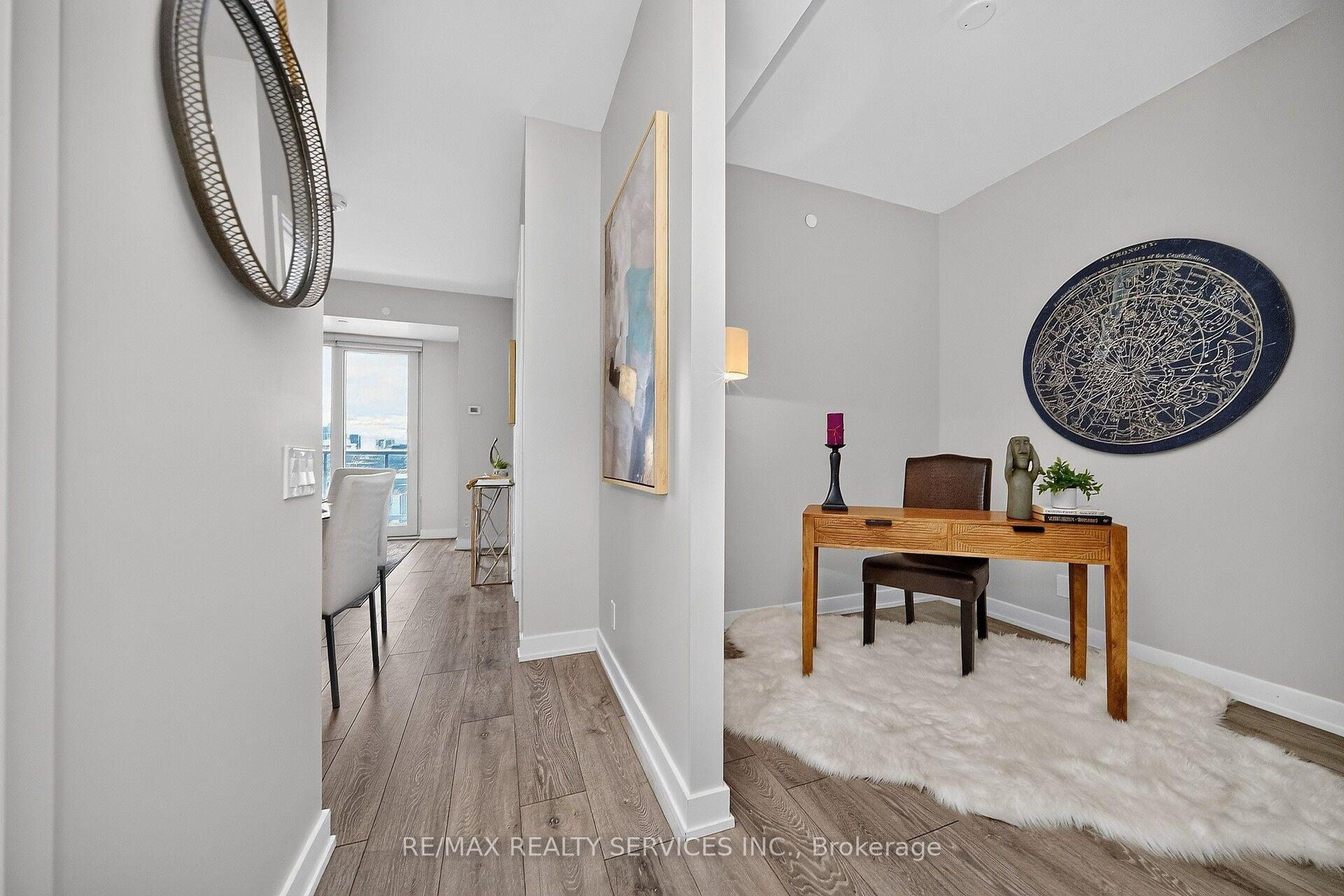 Photo 9 of Unit 1717, 108 Peter Street, Toronto, Waterfront Communities — HOMEH
