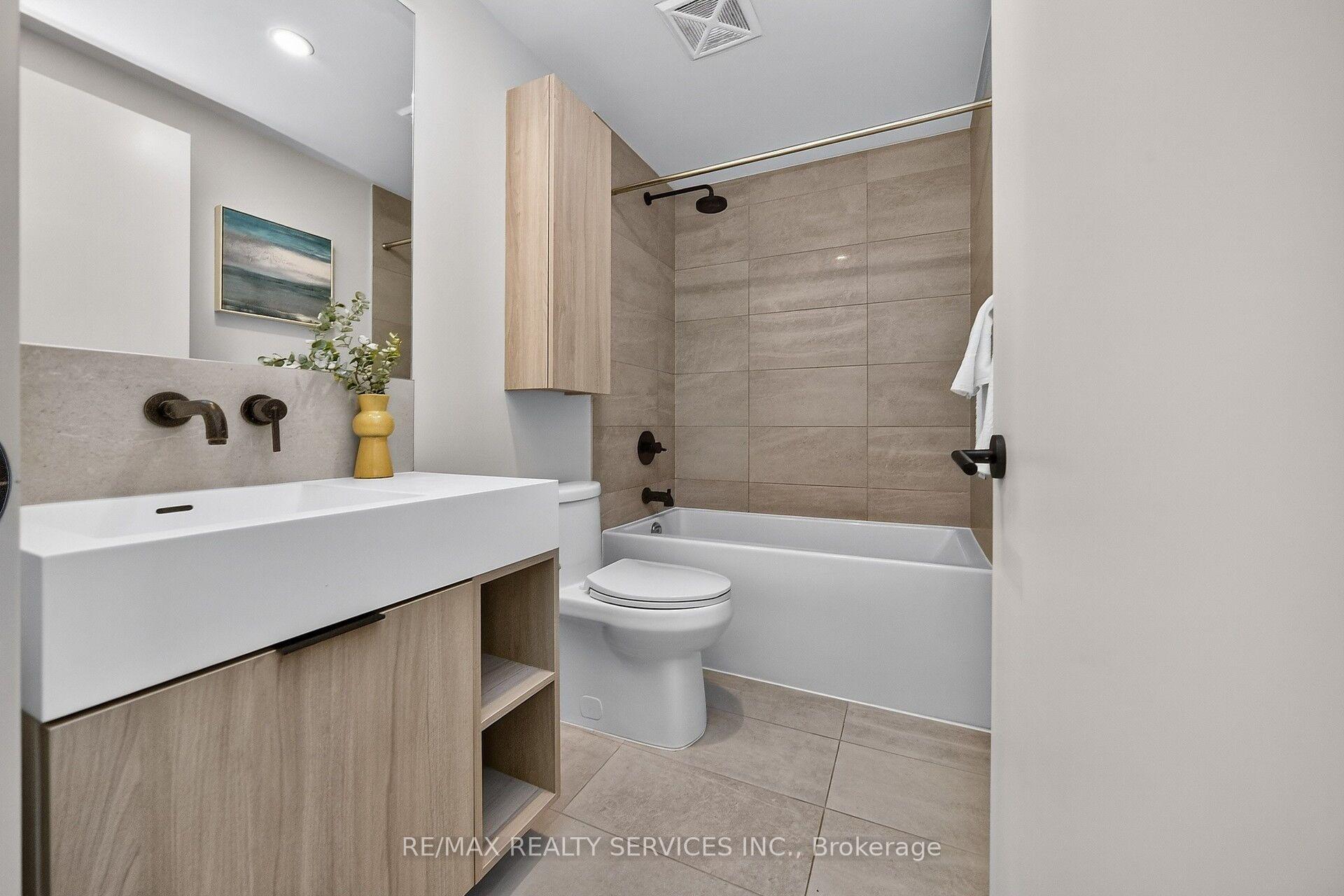 Photo 33 of Unit 1717, 108 Peter Street, Toronto, Waterfront Communities — HOMEH