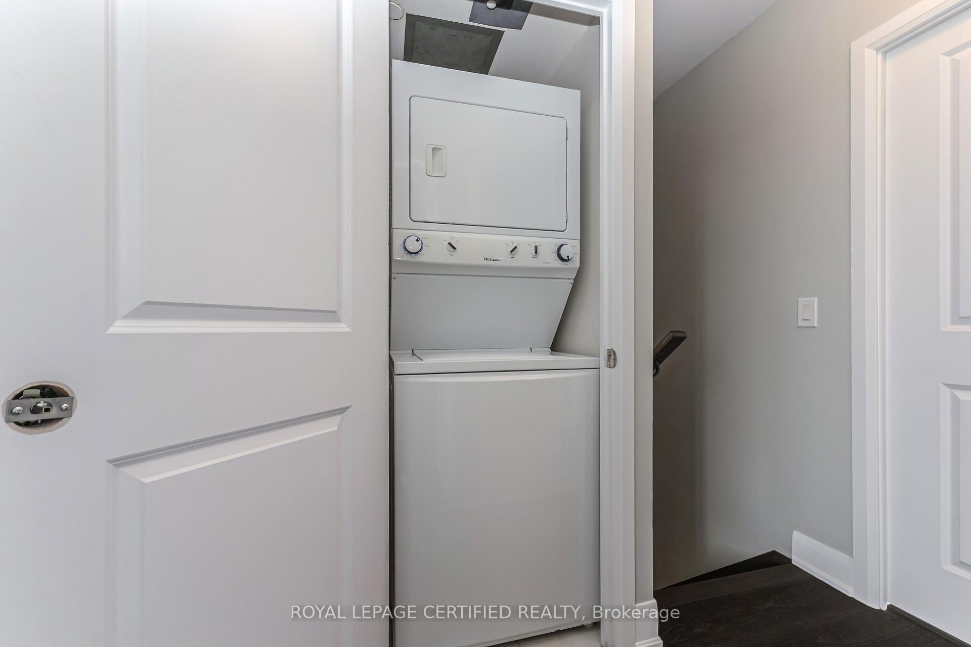 Photo 17 of Unit 711, 4700 Highway 7, Vaughan, East Woodbridge — HOMEH