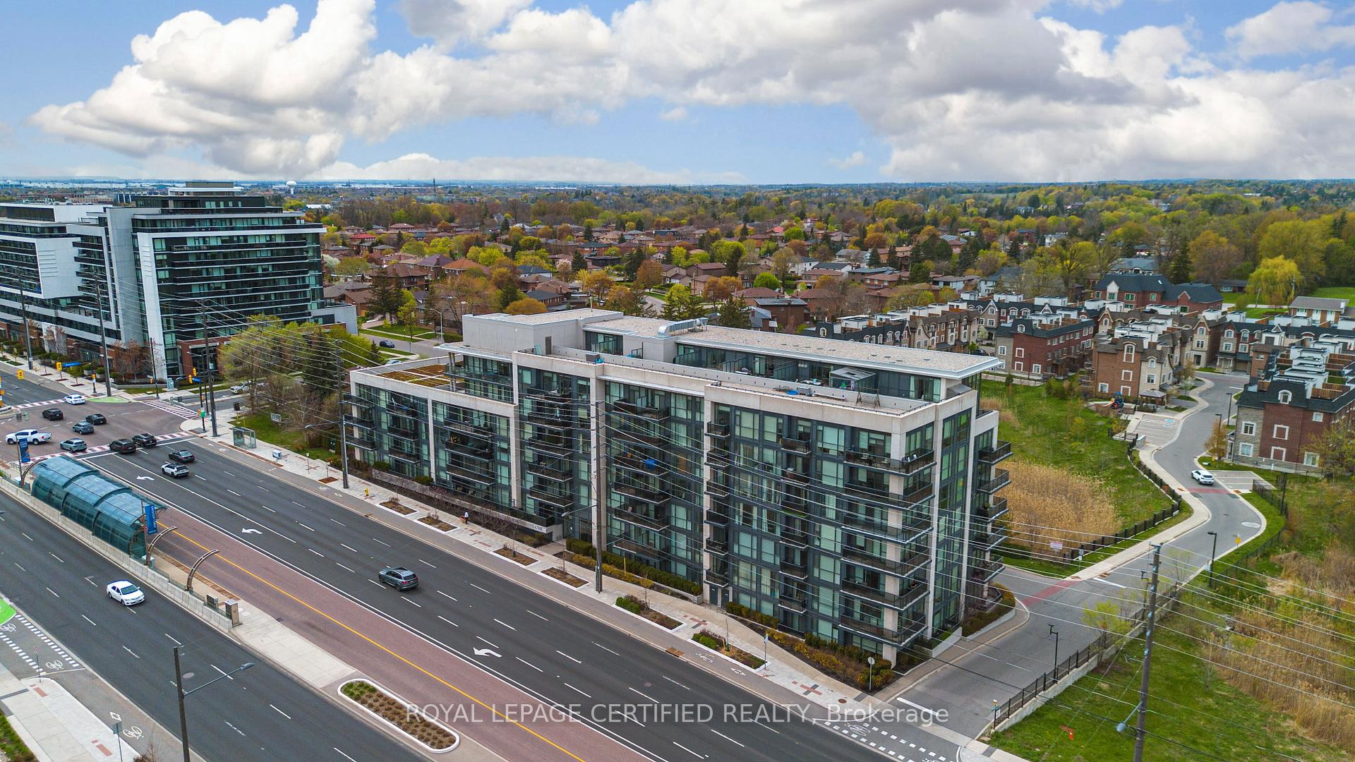 Photo 24 of Unit 711, 4700 Highway 7, Vaughan, East Woodbridge — HOMEH
