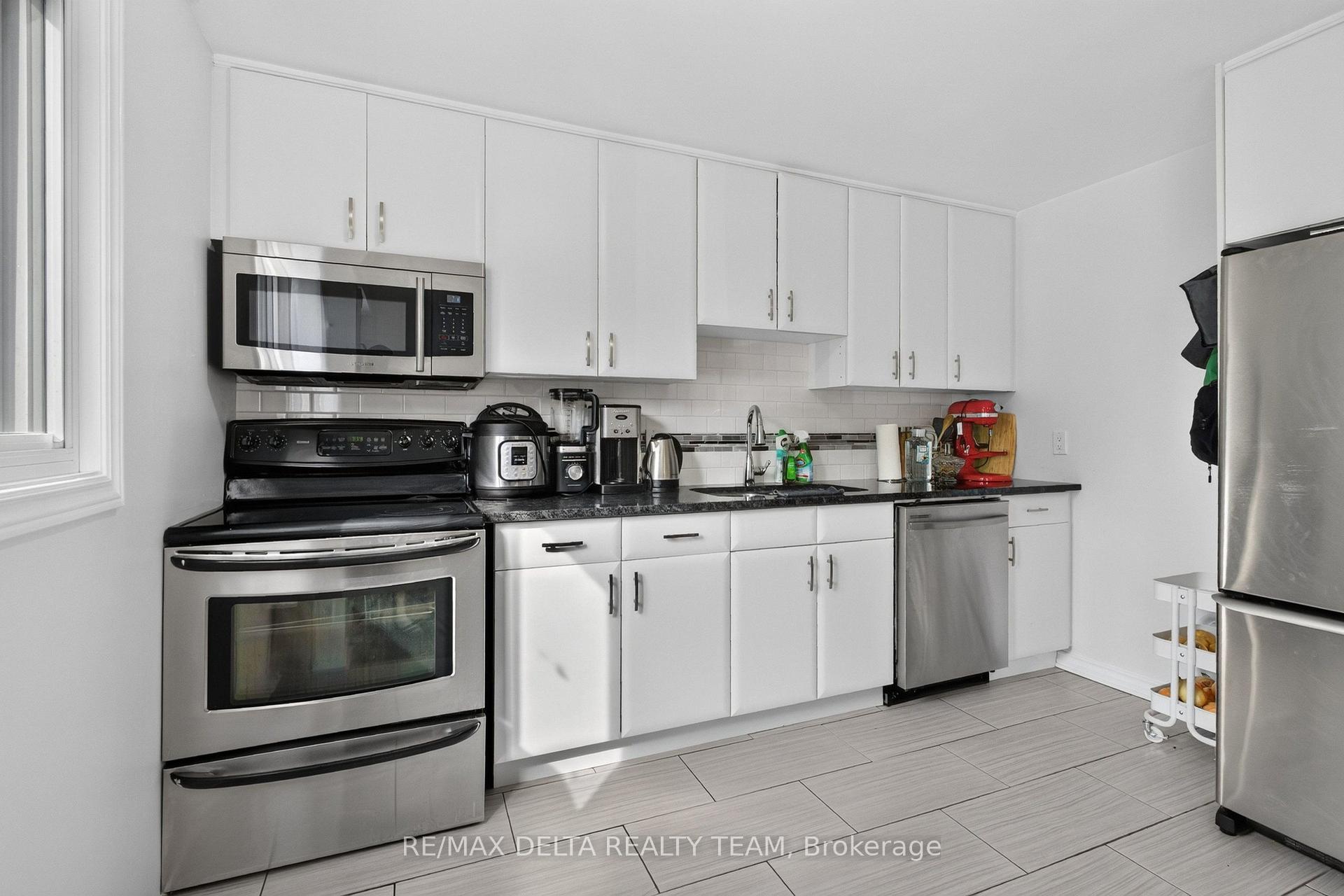 Photo 6 of 1467 Bethamy Lane, Ottawa, Beacon Hill South — HOMEH