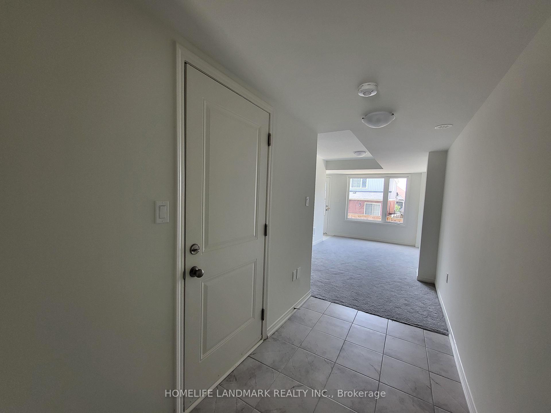 Photo 2 of 1432 Coral Springs Path, Oshawa, Taunton — HOMEH