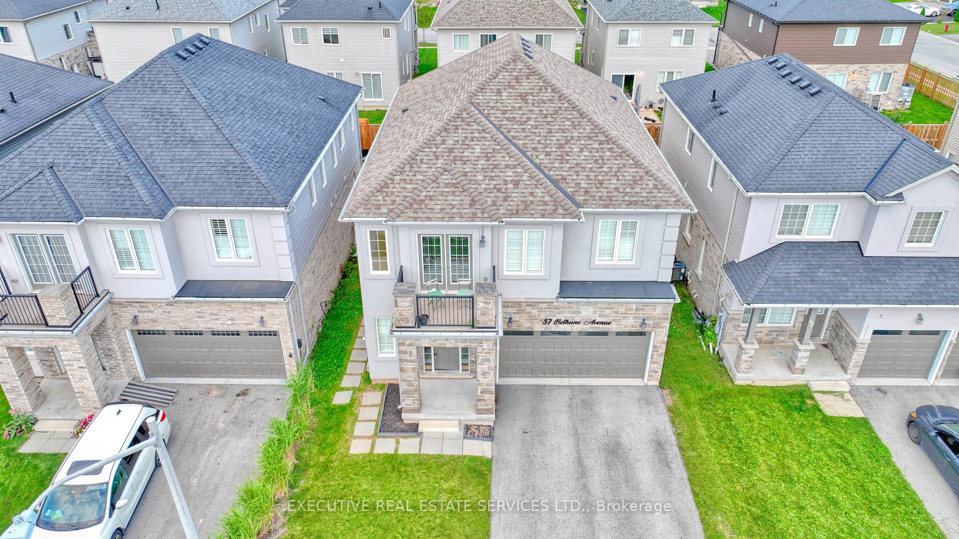 Photo 4 of Unit Upper, 57 Bethune Avenue, Welland, Lincoln/Crowland — HOMEH
