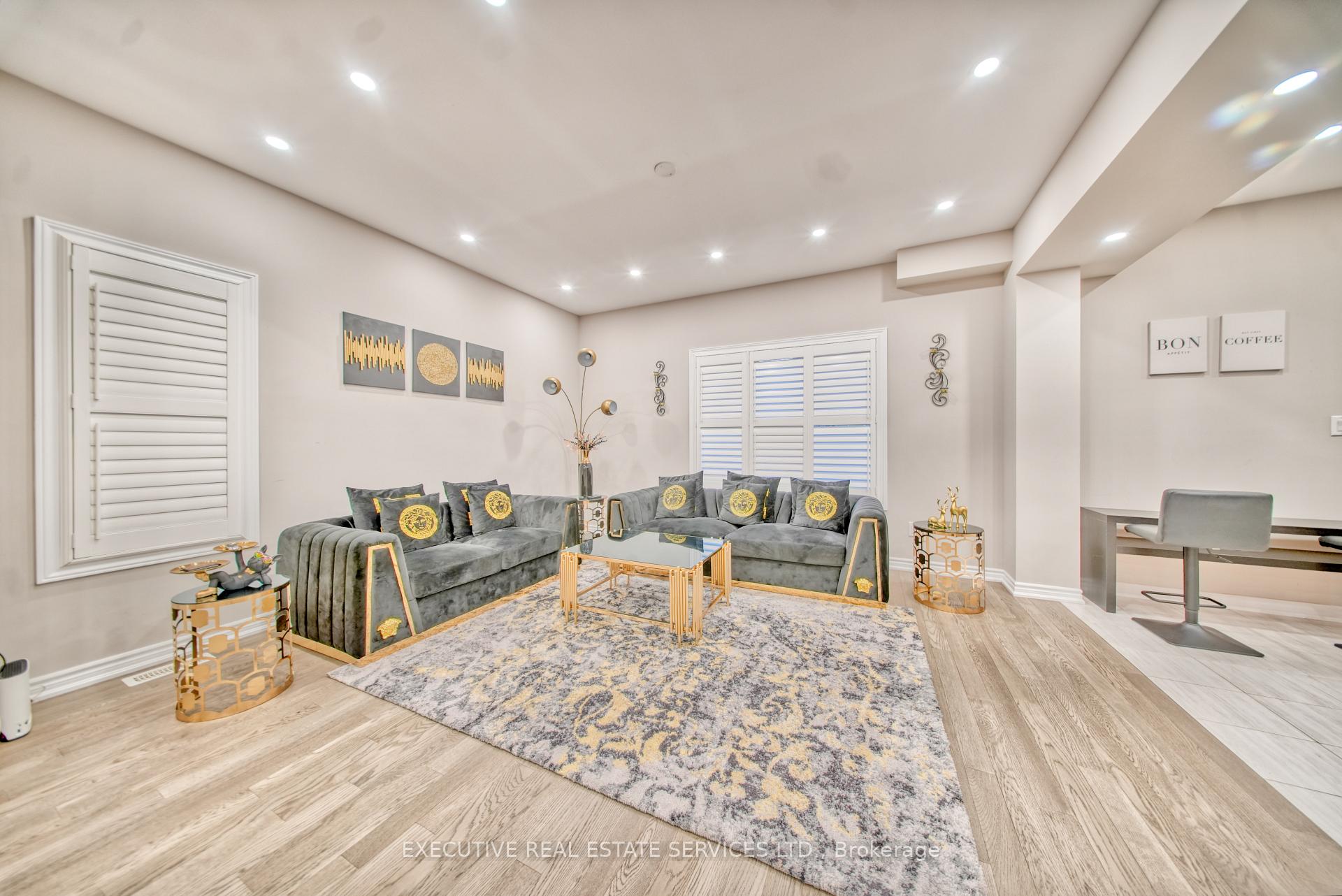 Photo 15 of Unit Upper, 57 Bethune Avenue, Welland, Lincoln/Crowland — HOMEH