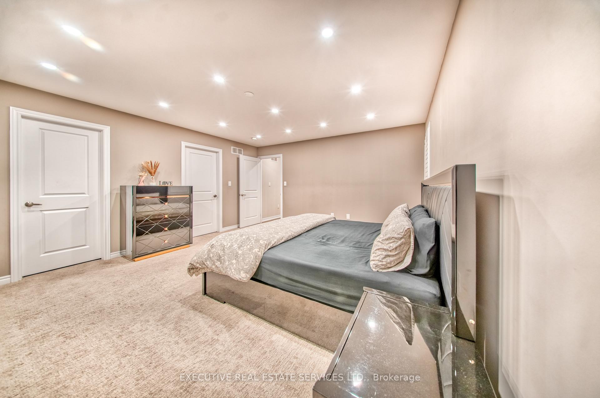 Photo 28 of Unit Upper, 57 Bethune Avenue, Welland, Lincoln/Crowland — HOMEH