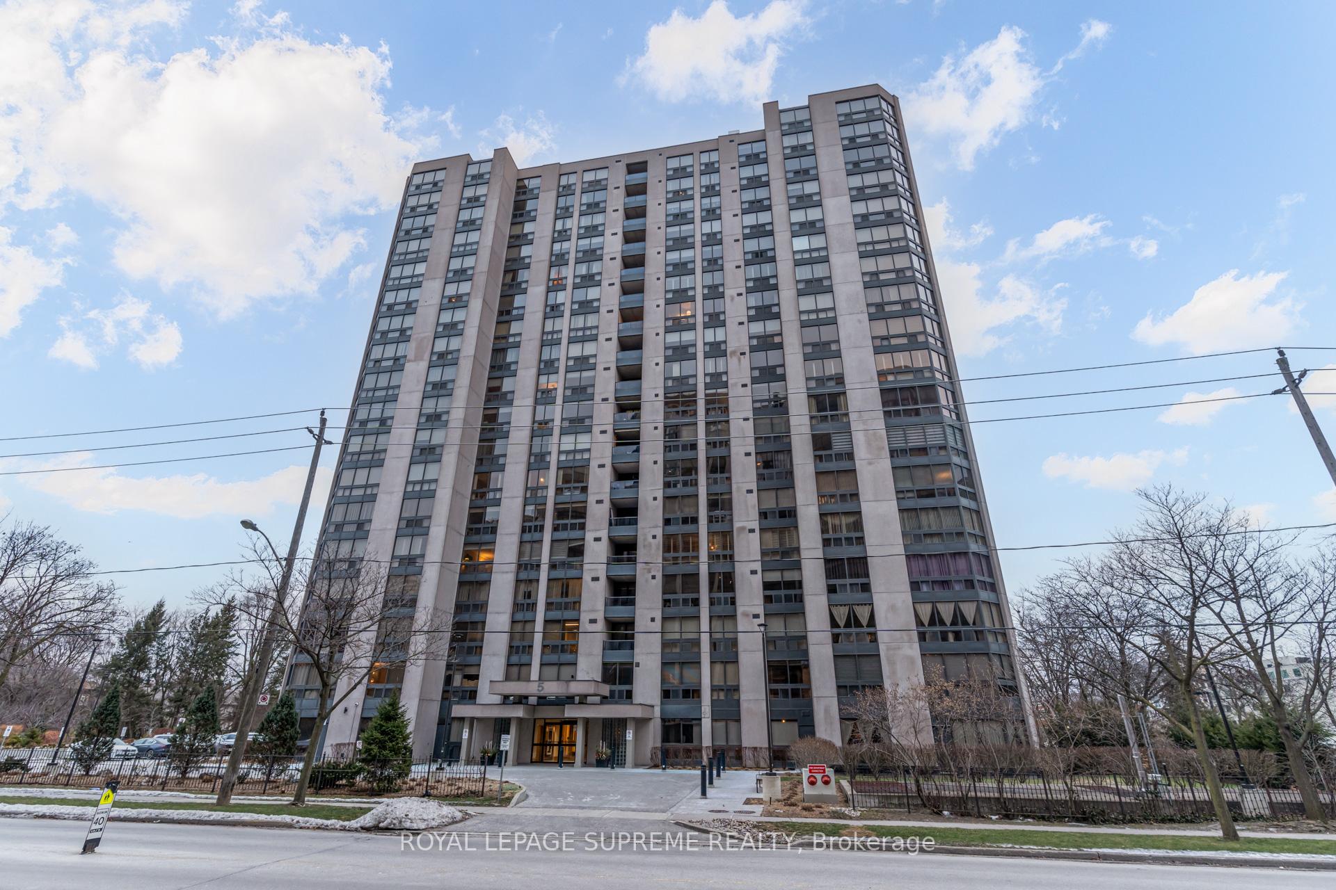 Front of Unit 1804, 5 Kenneth Avenue