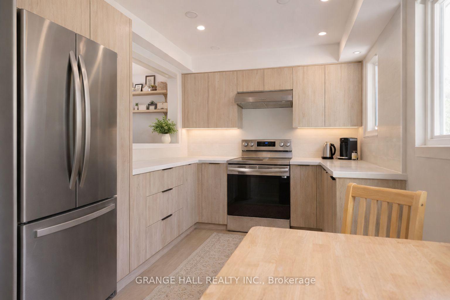 Photo 2 of Unit 2, 235 Canice Street, Orillia — HOMEH