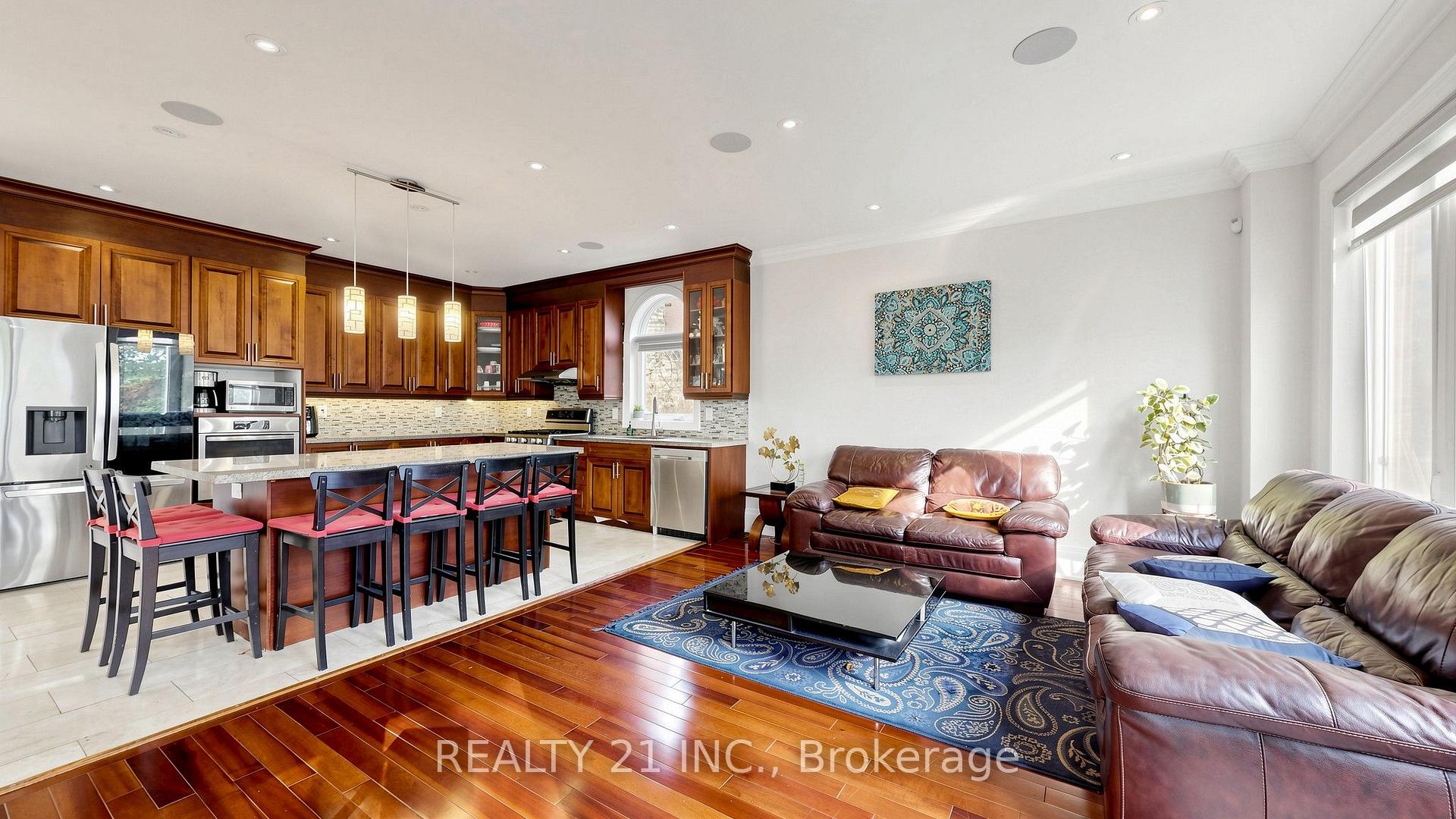 Photo 10 of 3 Stinson Circle, Toronto, O'Connor-Parkview — HOMEH