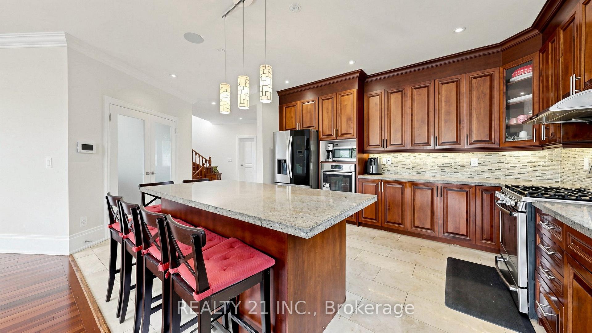 Photo 13 of 3 Stinson Circle, Toronto, O'Connor-Parkview — HOMEH