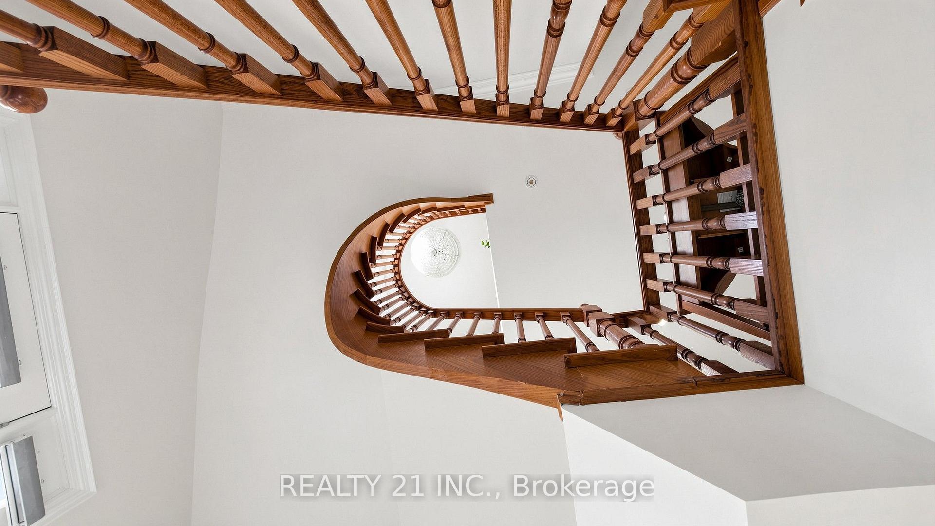 Photo 19 of 3 Stinson Circle, Toronto, O'Connor-Parkview — HOMEH
