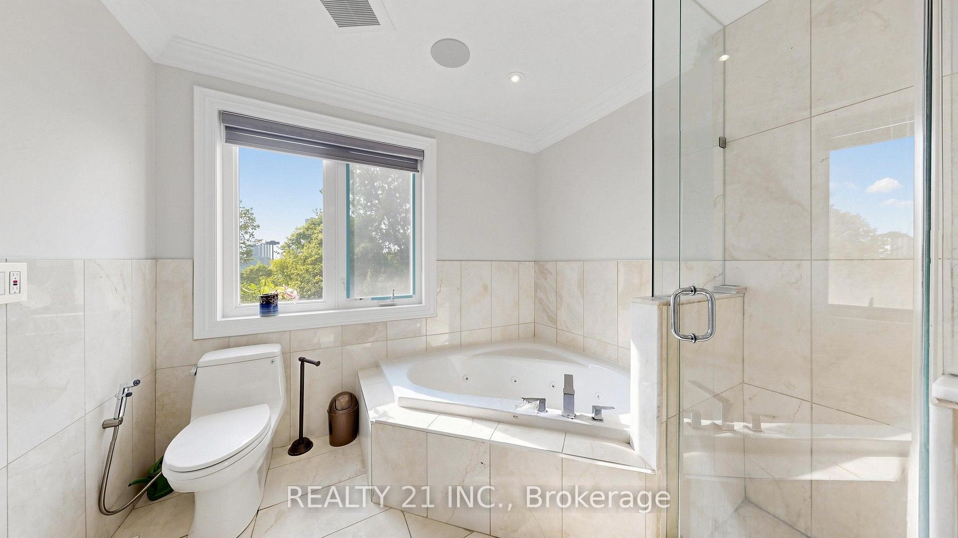 Photo 27 of 3 Stinson Circle, Toronto, O'Connor-Parkview — HOMEH