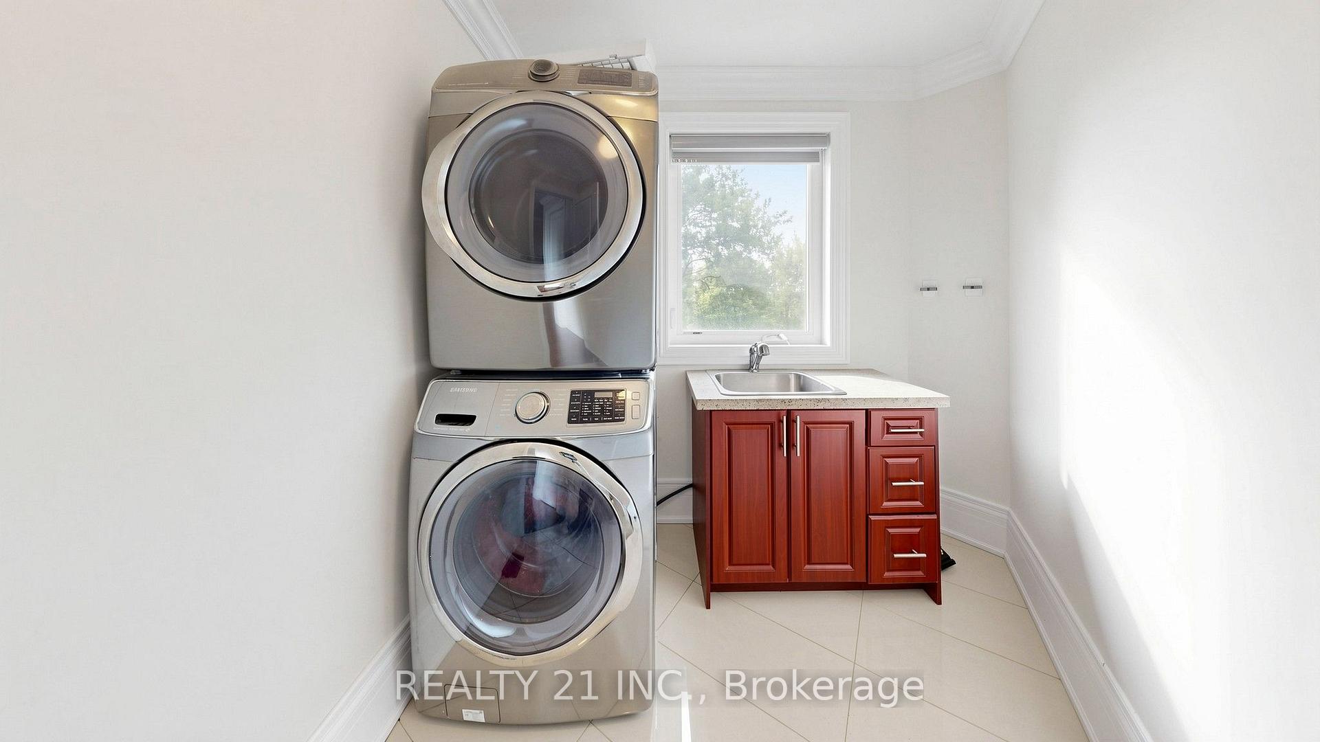 Photo 35 of 3 Stinson Circle, Toronto, O'Connor-Parkview — HOMEH