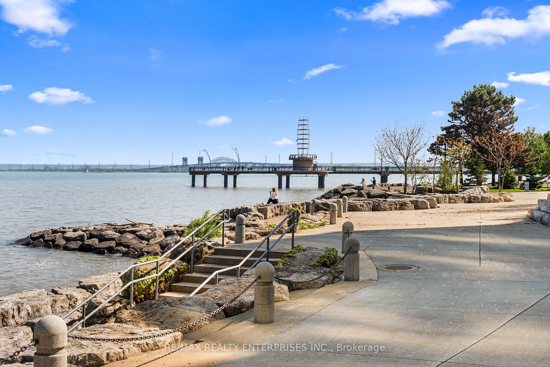 Photo 6 of Unit 505, 2060 Lakeshore Road, Burlington, Brant — HOMEH
