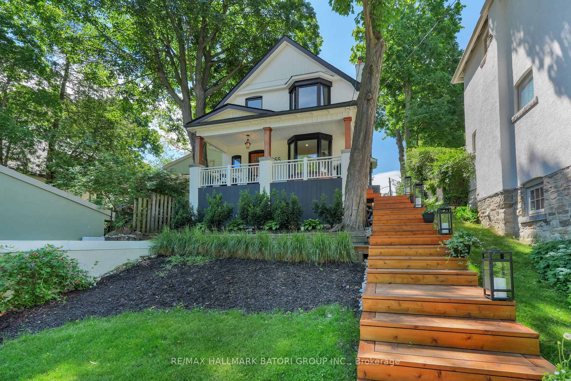 Front of 255 Blythwood Road