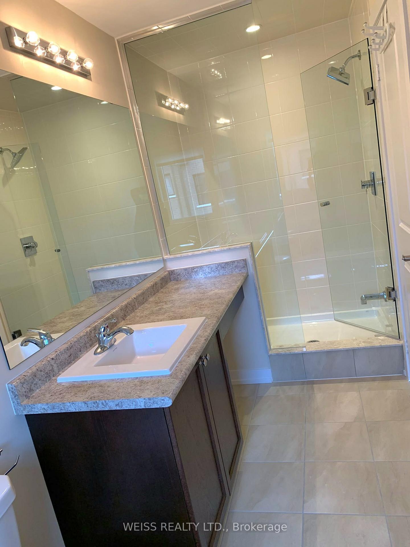 Photo 15 of 1604 Moonbeam Glen, Pickering, Duffin Heights — HOMEH
