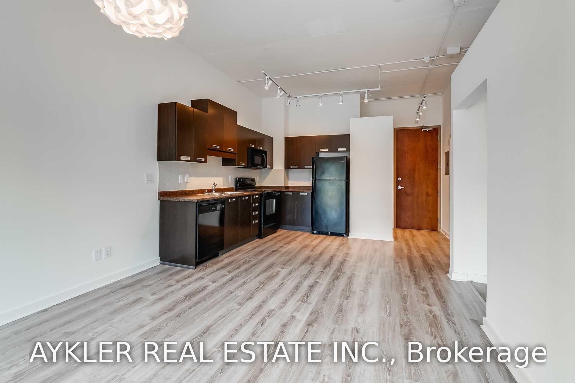 Photo 6 of Unit 414, 2 Fieldway Road, Etobicoke, Islington-City Centre West — HOMEH