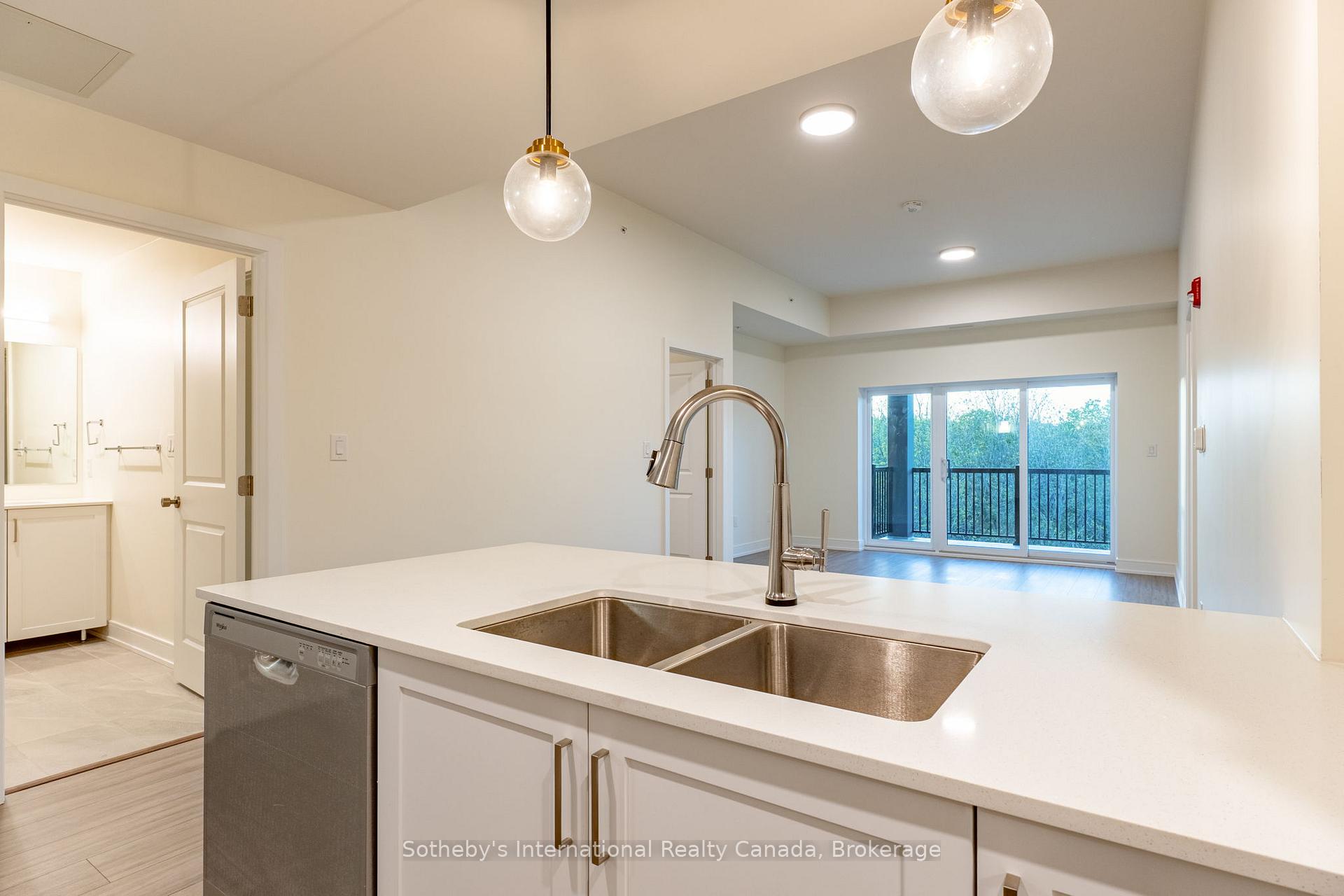 Photo 17 of Unit 316, 121 Mary Street, Clearview, Creemore — HOMEH