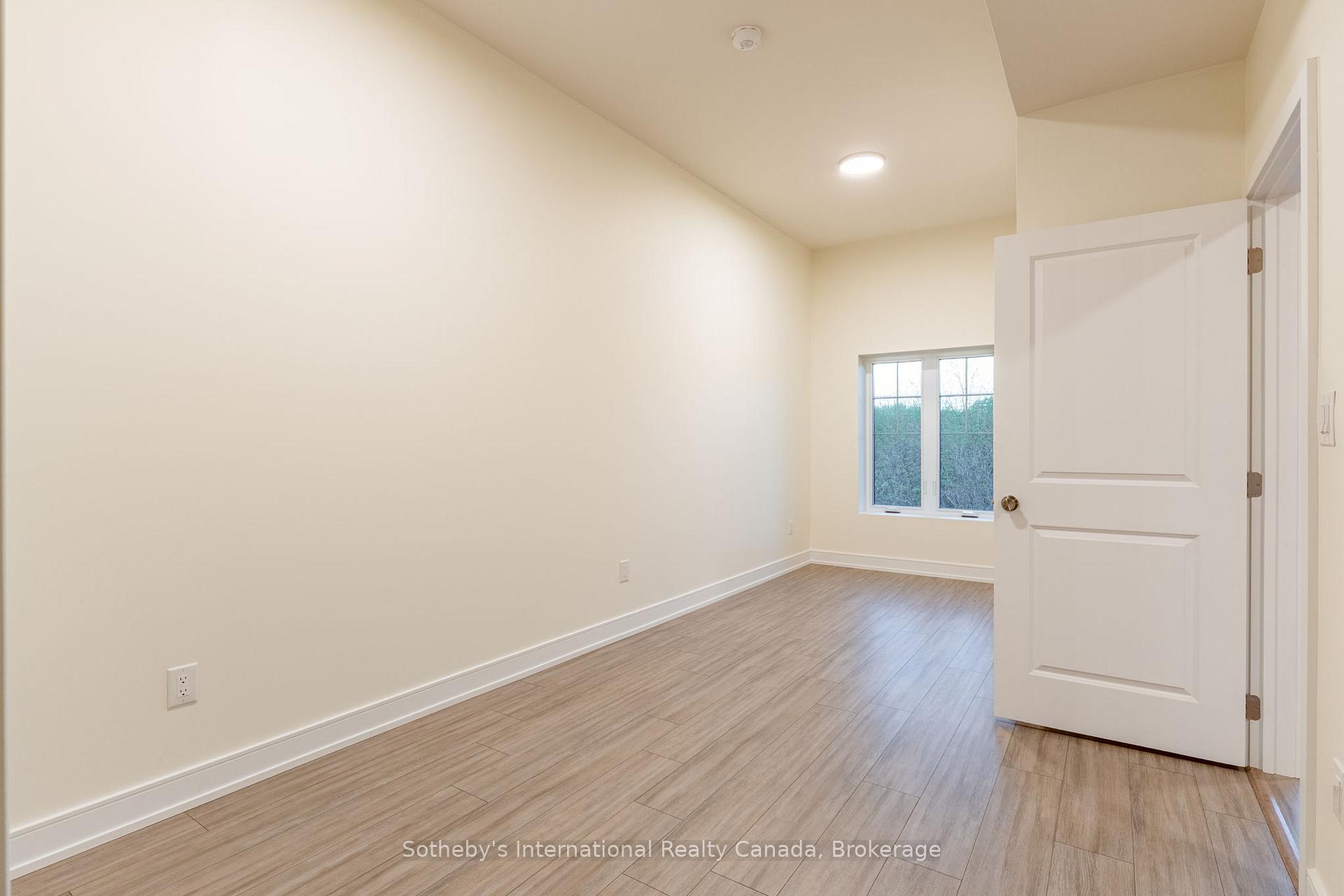 Photo 31 of Unit 316, 121 Mary Street, Clearview, Creemore — HOMEH