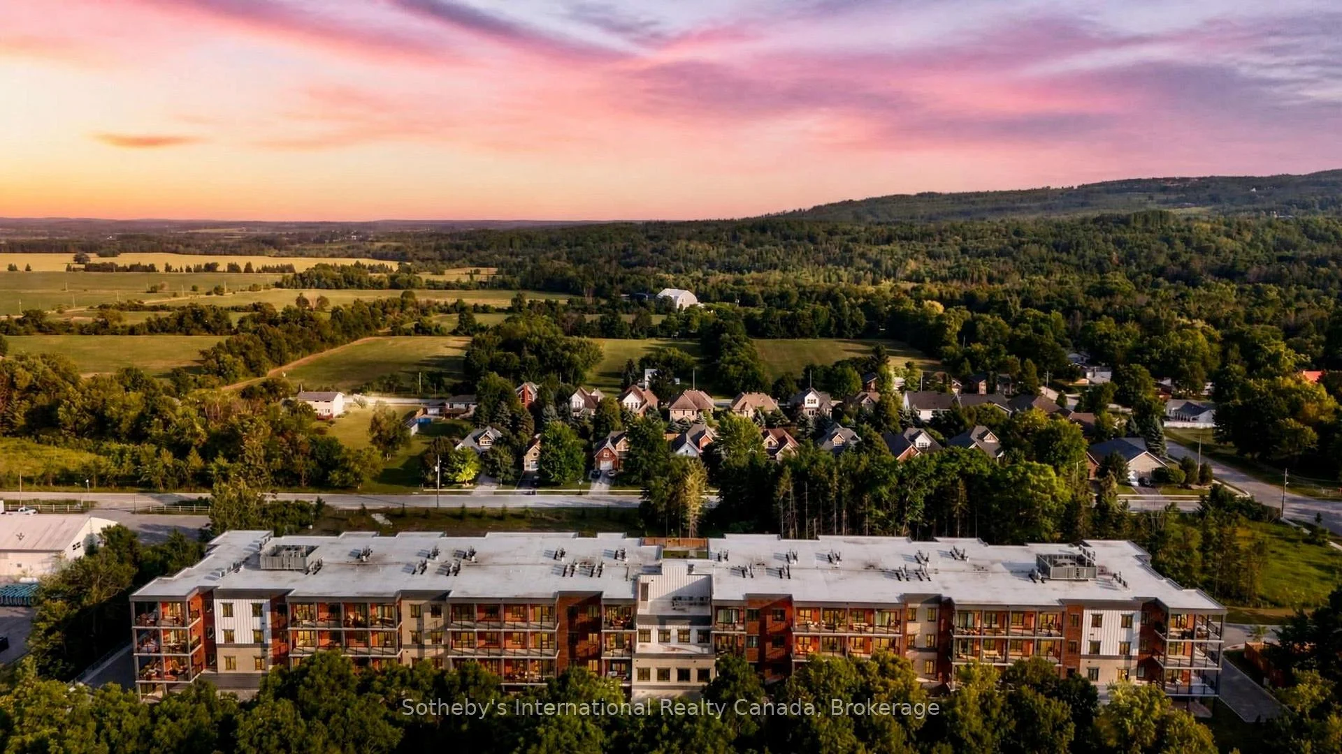 Photo 20 of Unit 316, 121 Mary Street, Clearview, Creemore — HOMEH