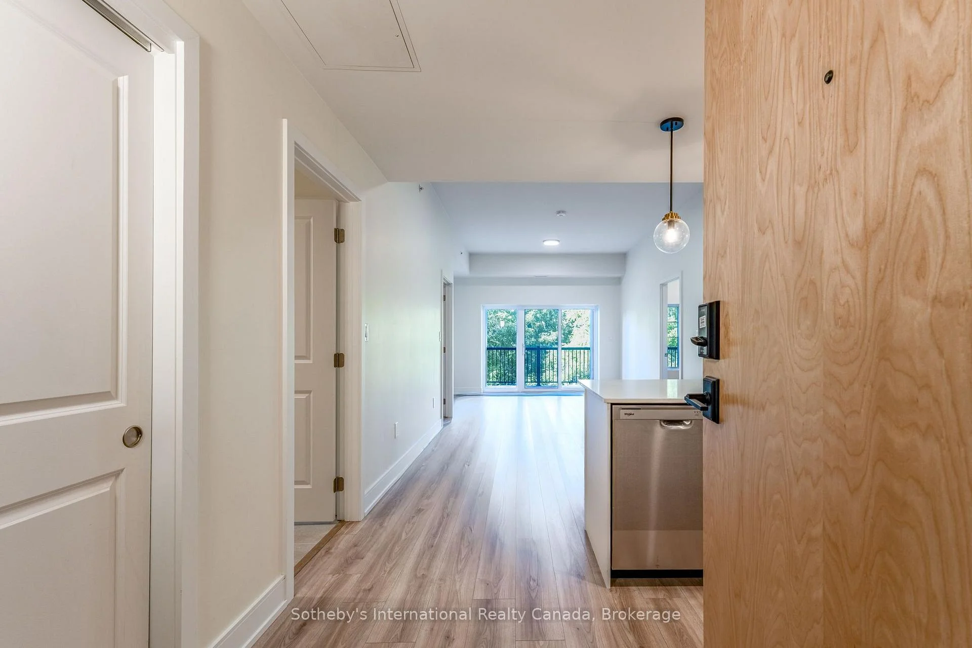 Photo 22 of Unit 316, 121 Mary Street, Clearview, Creemore — HOMEH