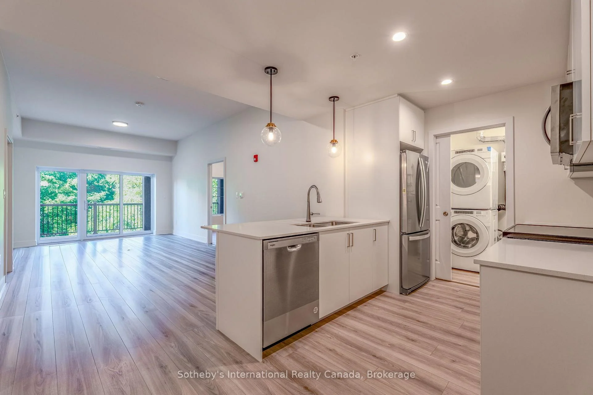 Photo 24 of Unit 316, 121 Mary Street, Clearview, Creemore — HOMEH