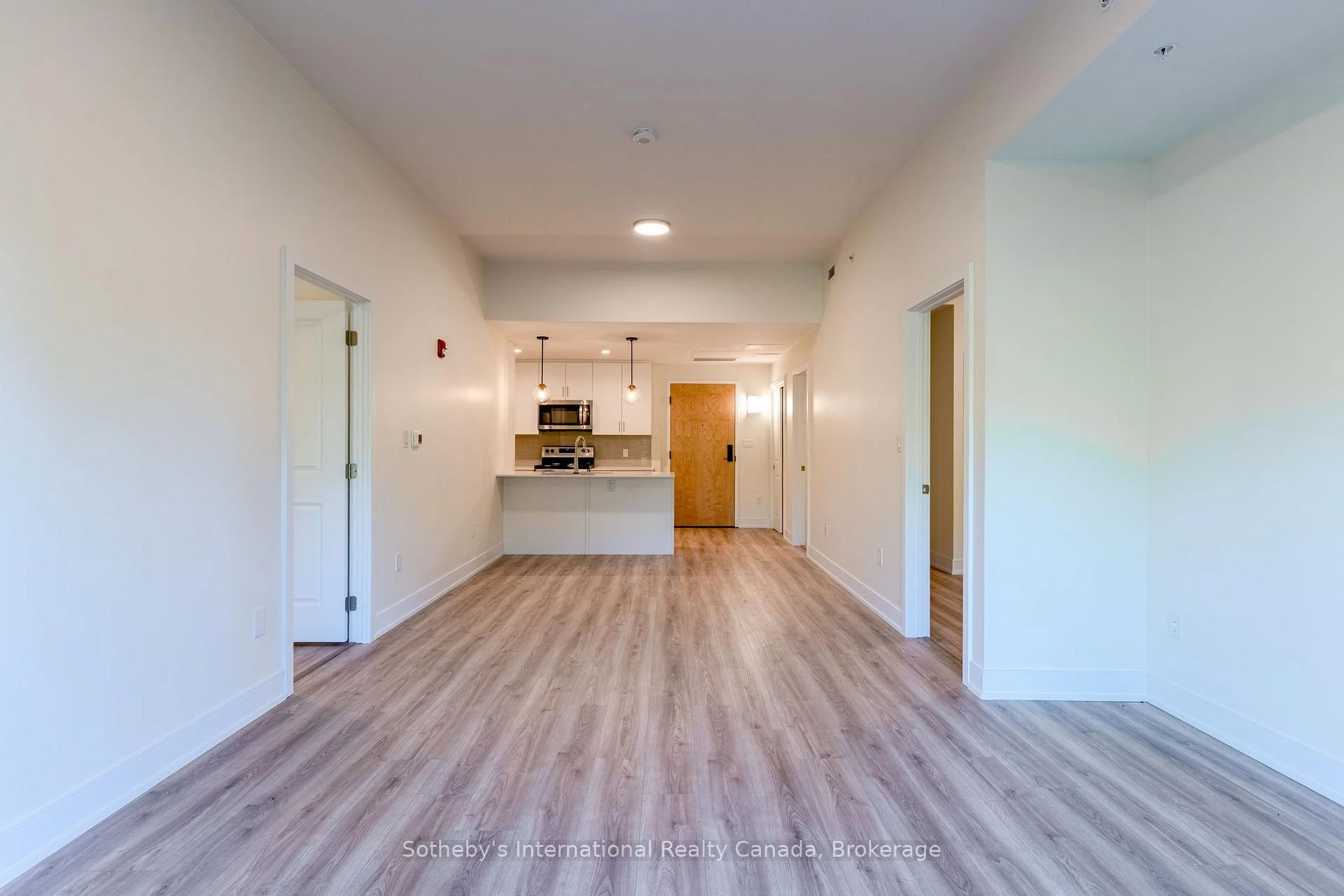 Photo 43 of Unit 316, 121 Mary Street, Clearview, Creemore — HOMEH