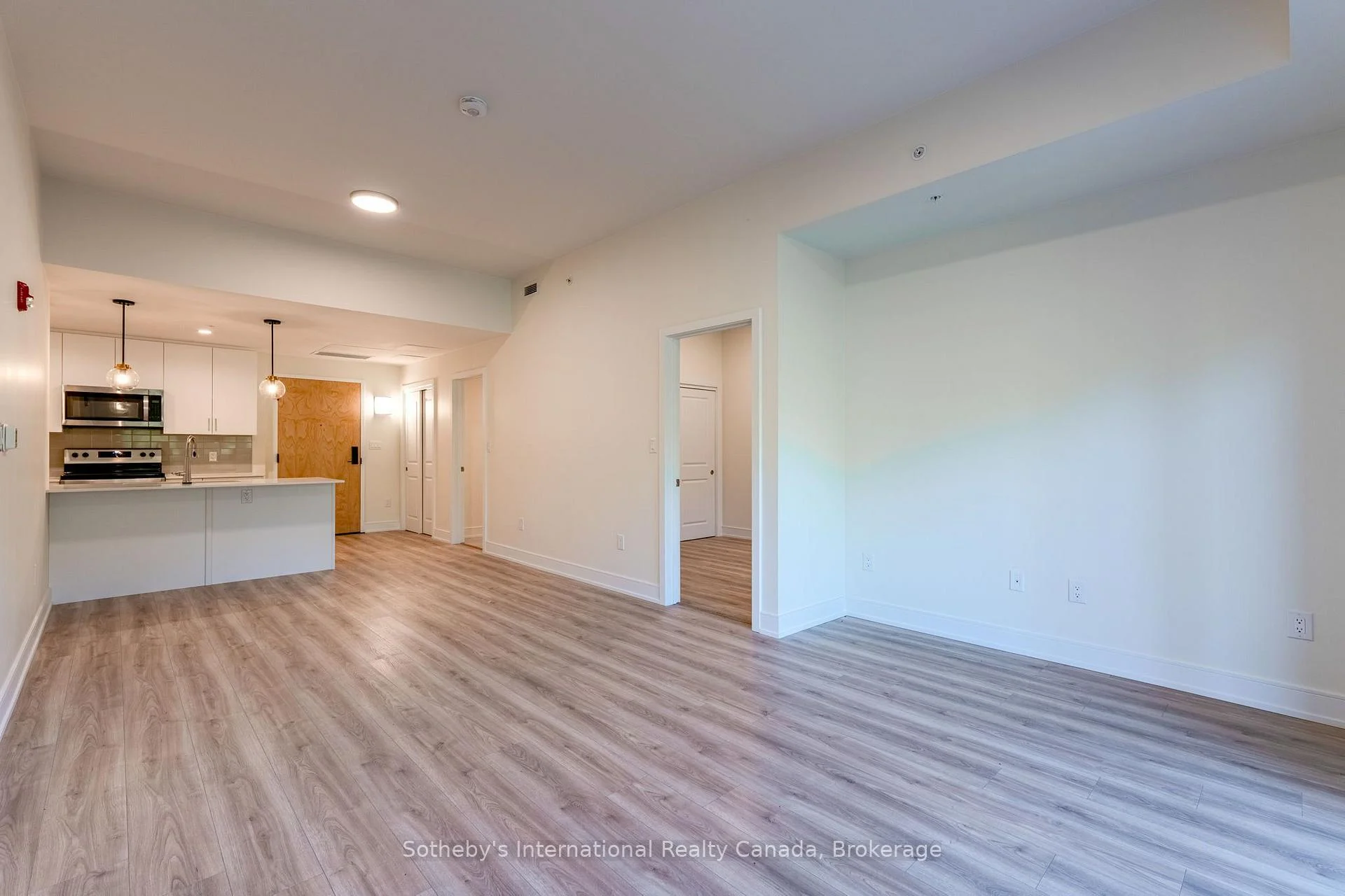 Photo 46 of Unit 316, 121 Mary Street, Clearview, Creemore — HOMEH