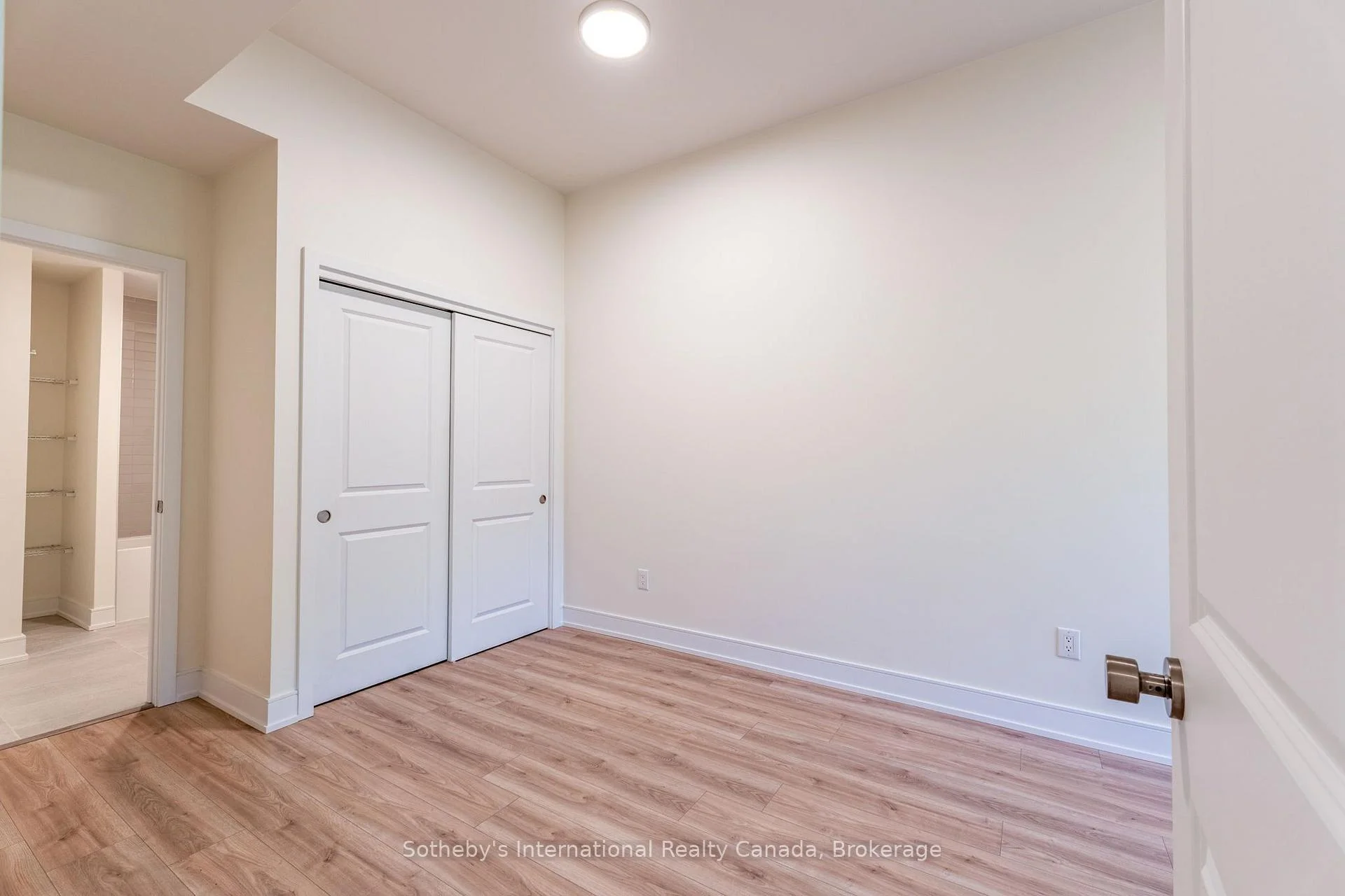 Photo 51 of Unit 316, 121 Mary Street, Clearview, Creemore — HOMEH