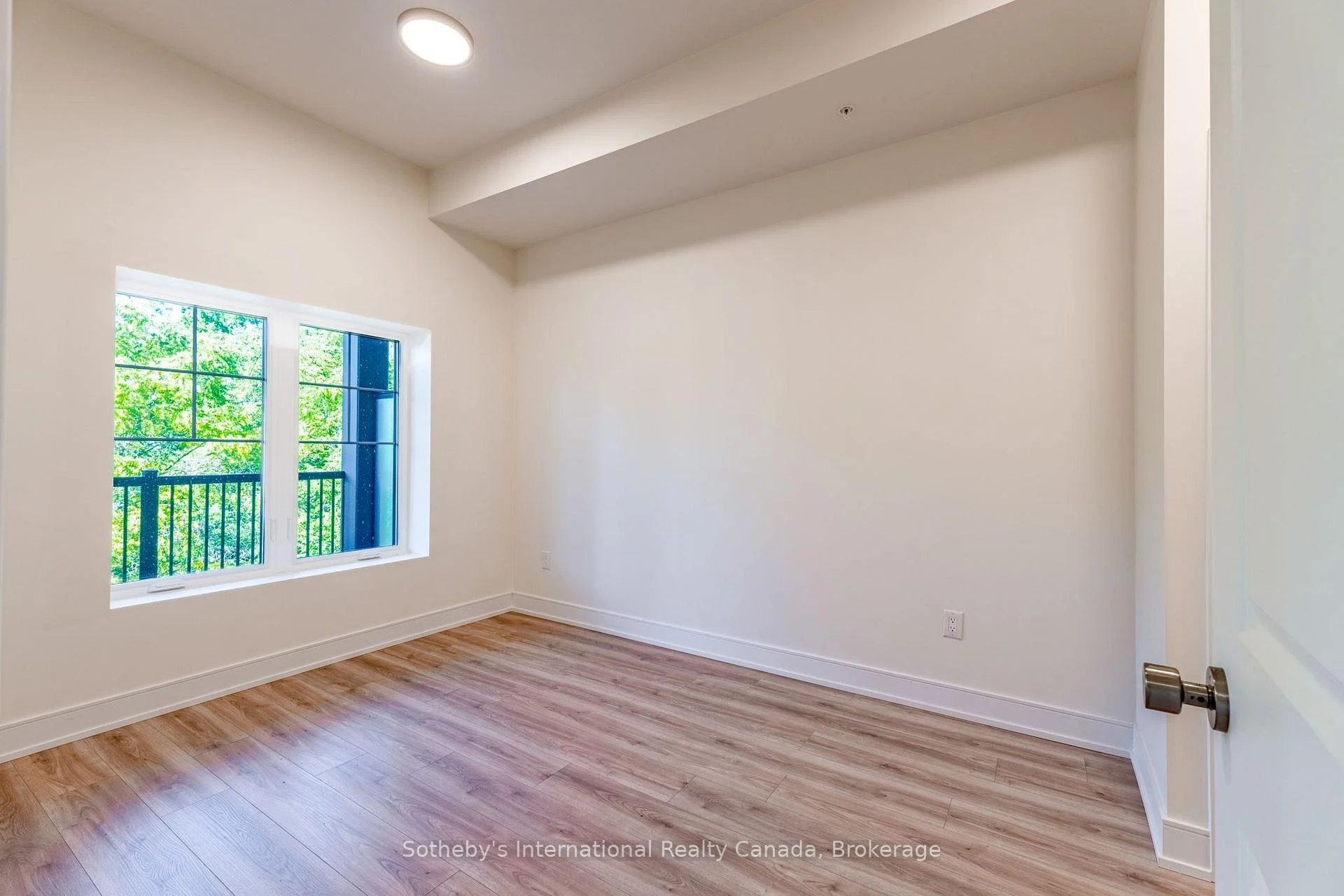 Photo 59 of Unit 316, 121 Mary Street, Clearview, Creemore — HOMEH