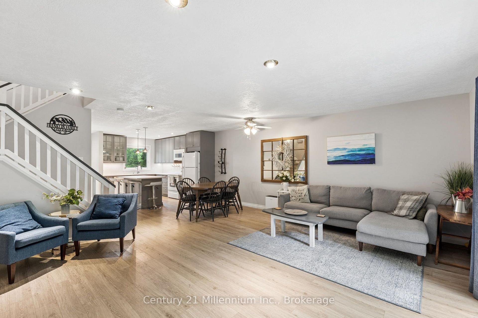 Photo 14 of 156 Escarpment Crescent, Collingwood — HOMEH