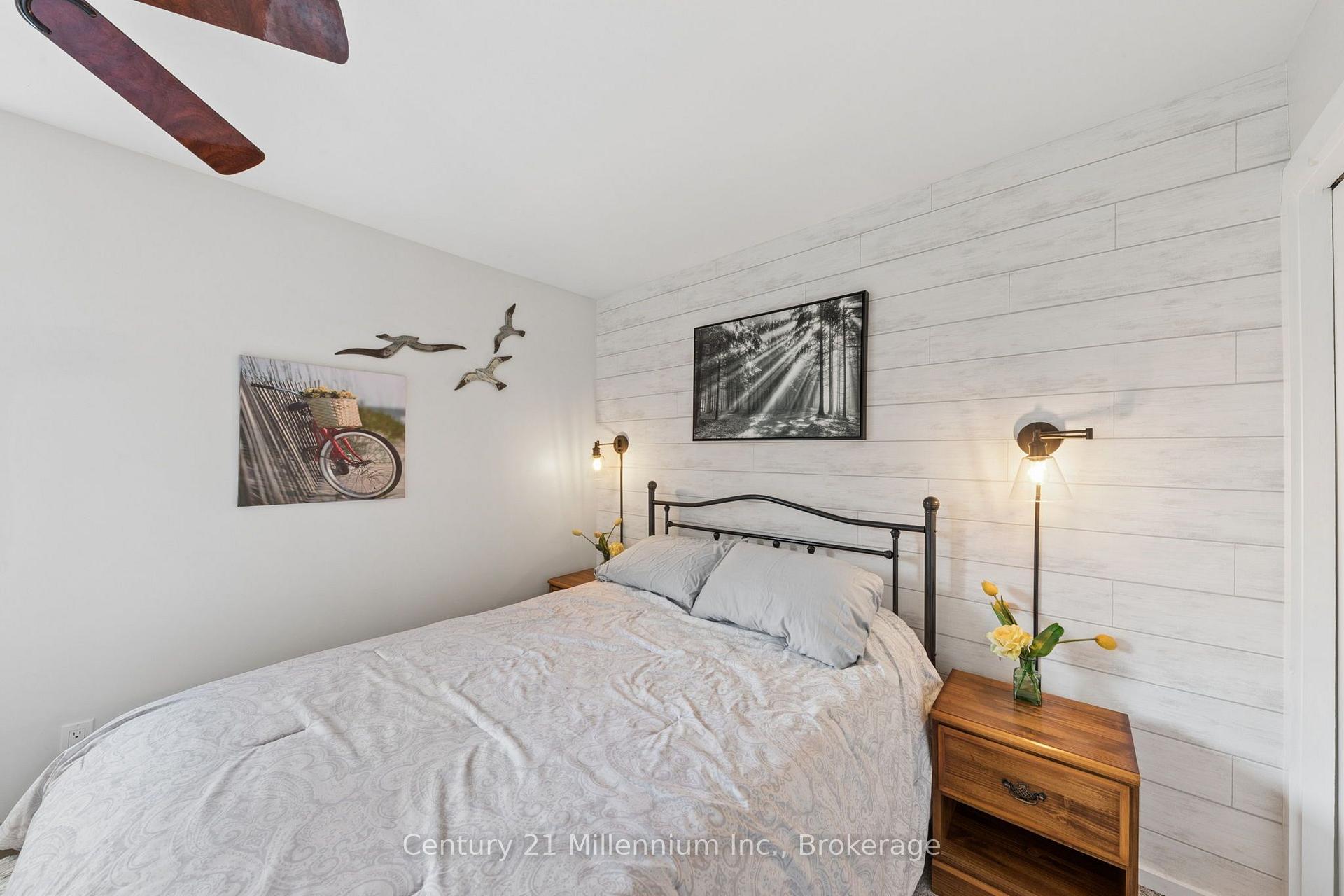 Photo 23 of 156 Escarpment Crescent, Collingwood — HOMEH